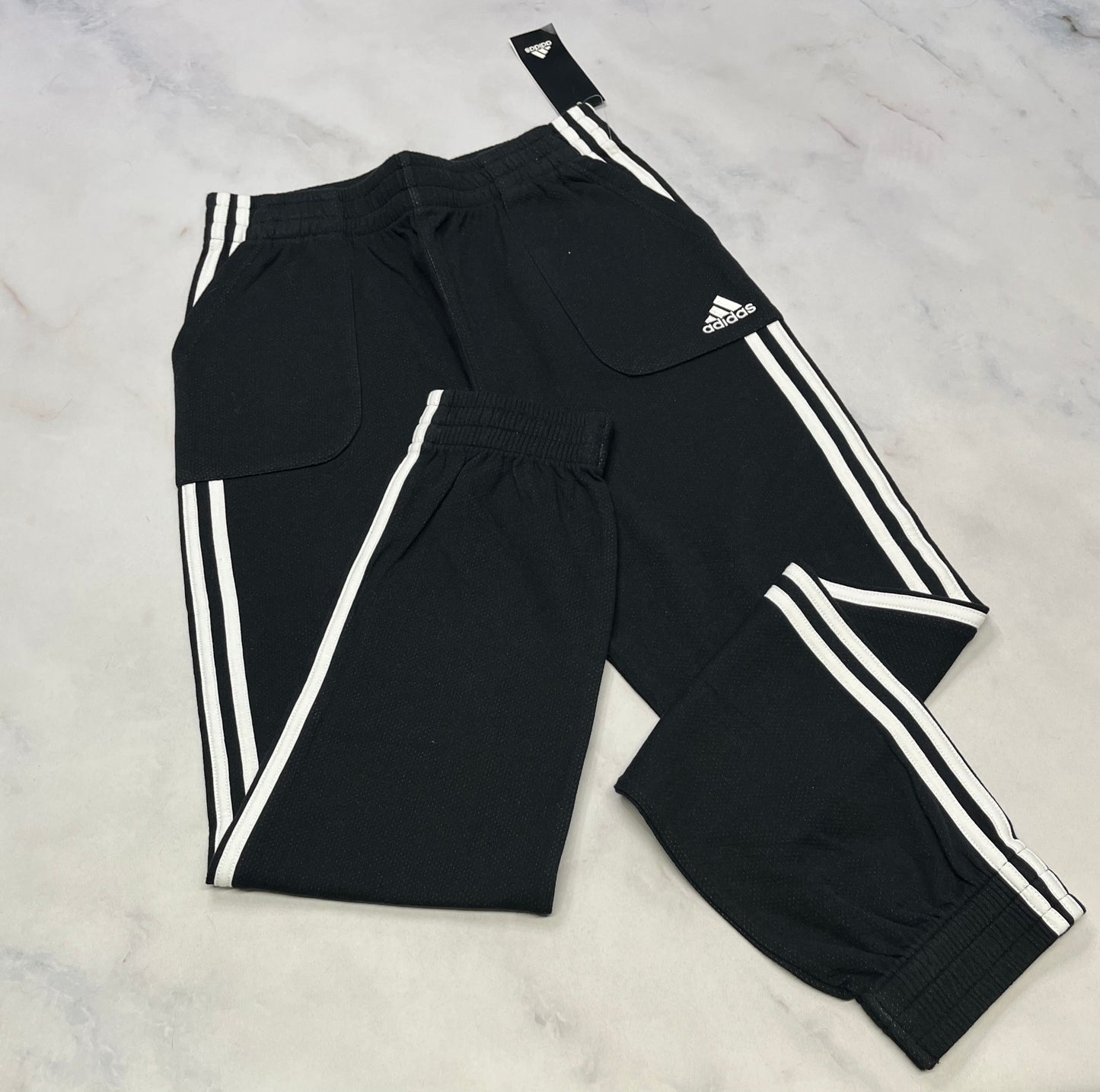 Adidas : Jog. noir neuf !