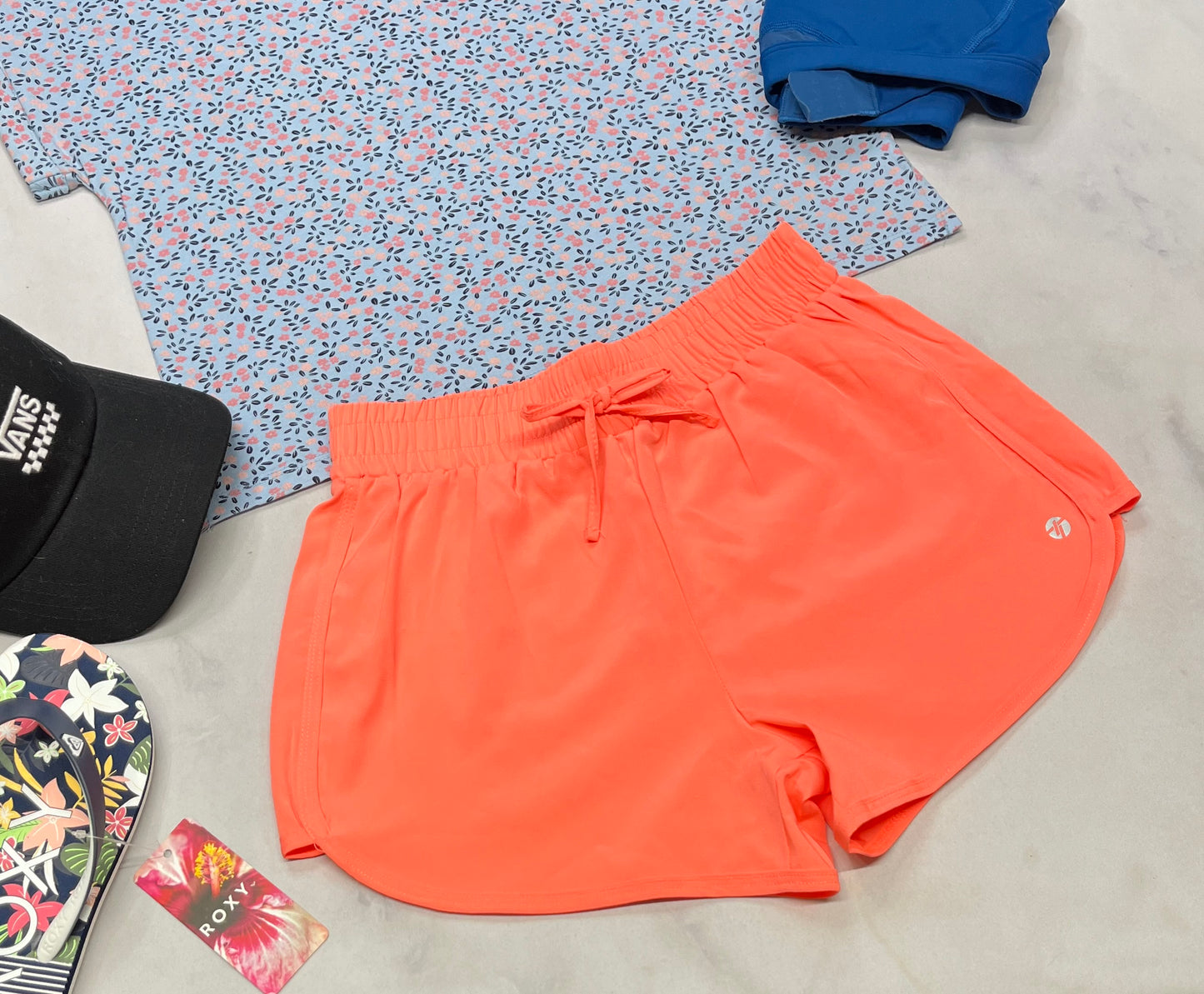 💙 Short : corail en tissu de sport stretch 12 ans fille neuf ! Sèche rapidement.