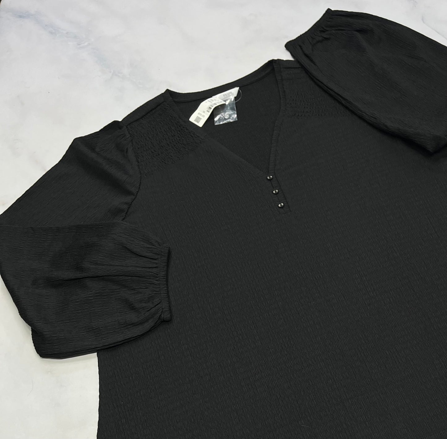 Penn. Tissu chemisier : extensible dans tout les sens . Manche ballon 2XL femme neuf!