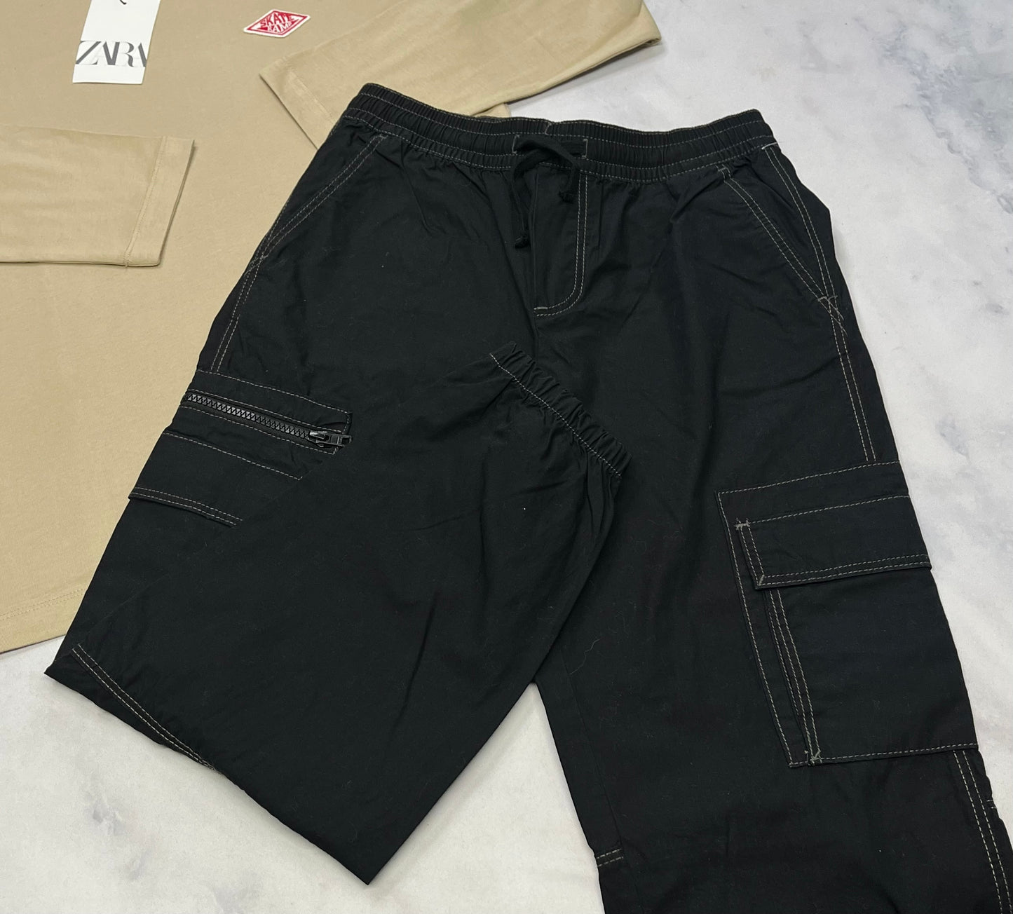 Duo neuf ! ZARA 11-12 + Jogger en coton confo 10-12 ans .