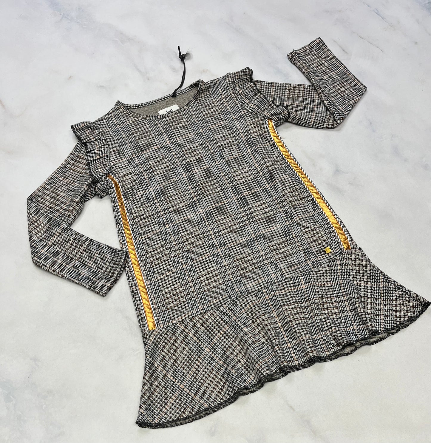 Robe KoKo: neuve ! 6(5-6 ans ) confo .