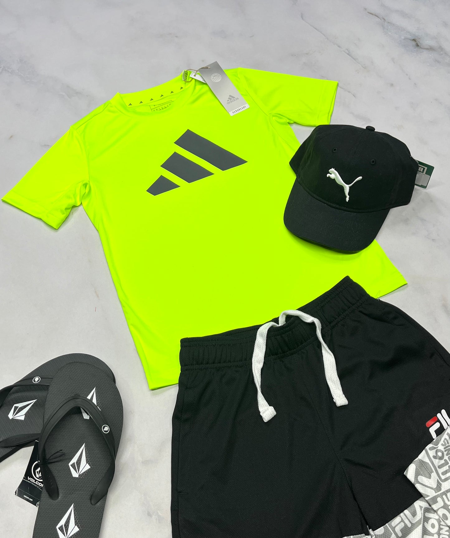 💫 T-Shirt : Adidas en tissu de sport qui ne décolore pas 8 ans garçon neuf !
