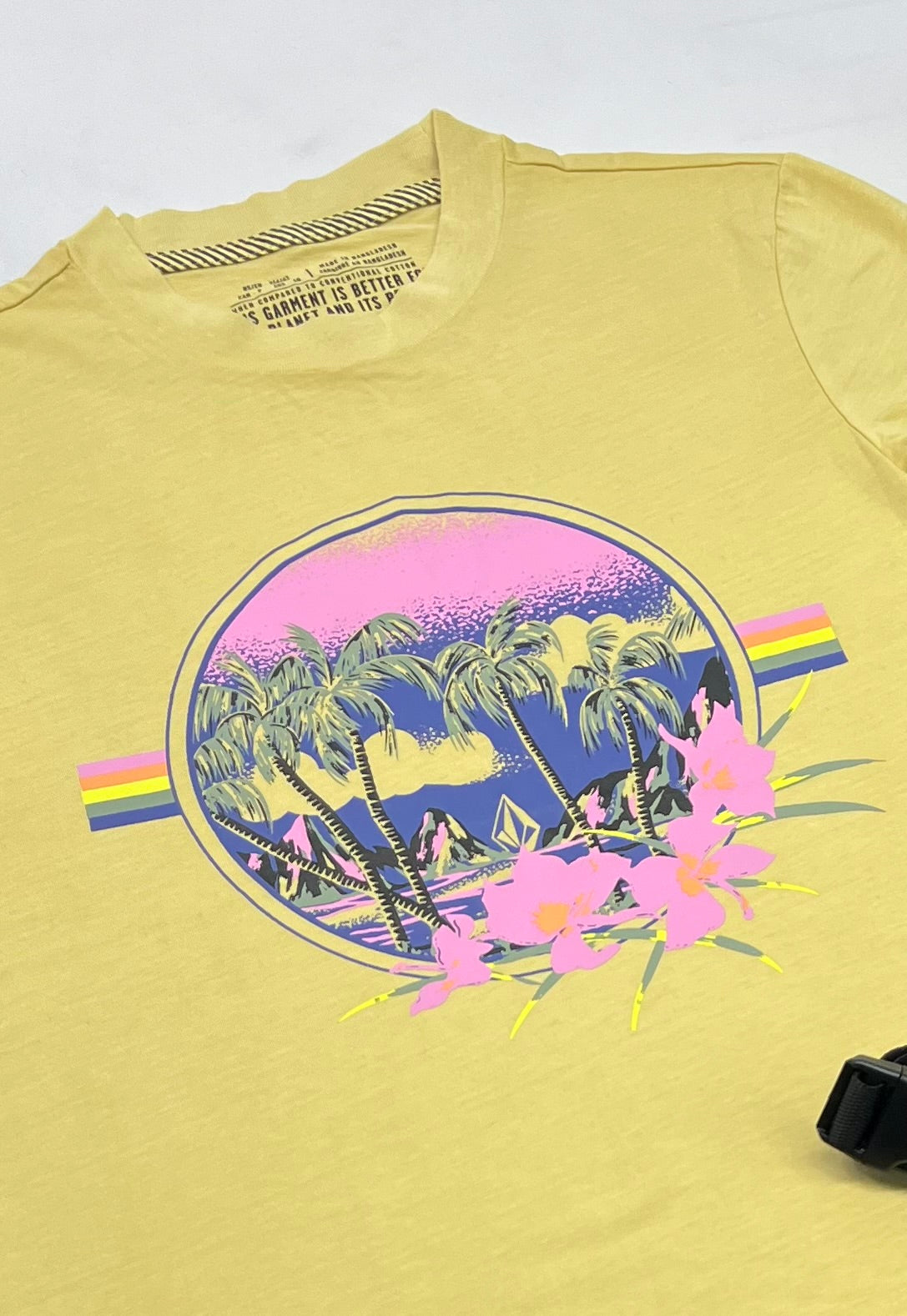 ☀️ Manche courte : Volcom M/ femme coupe confo neuf !