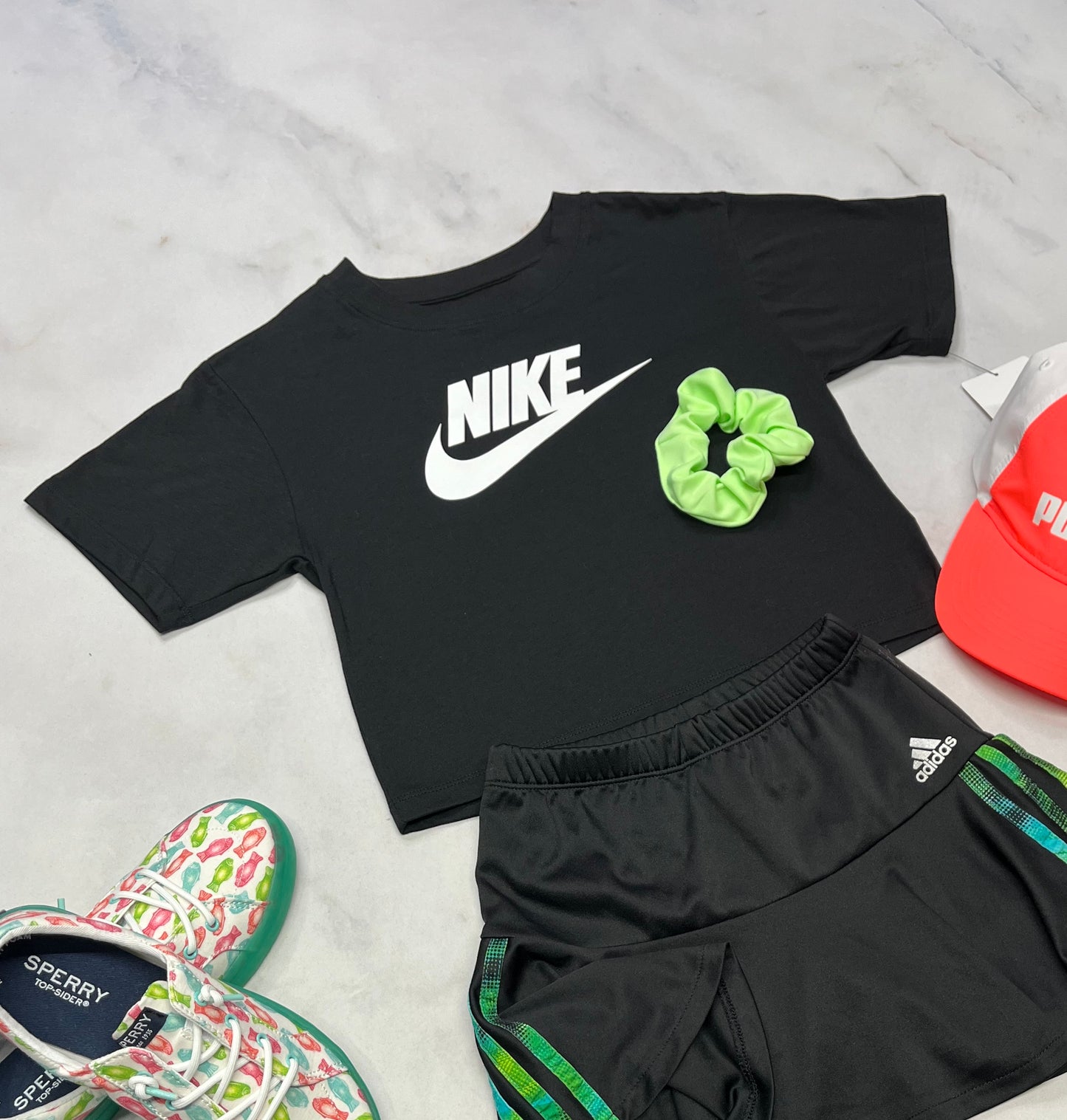 🌴 Nike noir 6X ( +6 ans confo ) fille neuf !