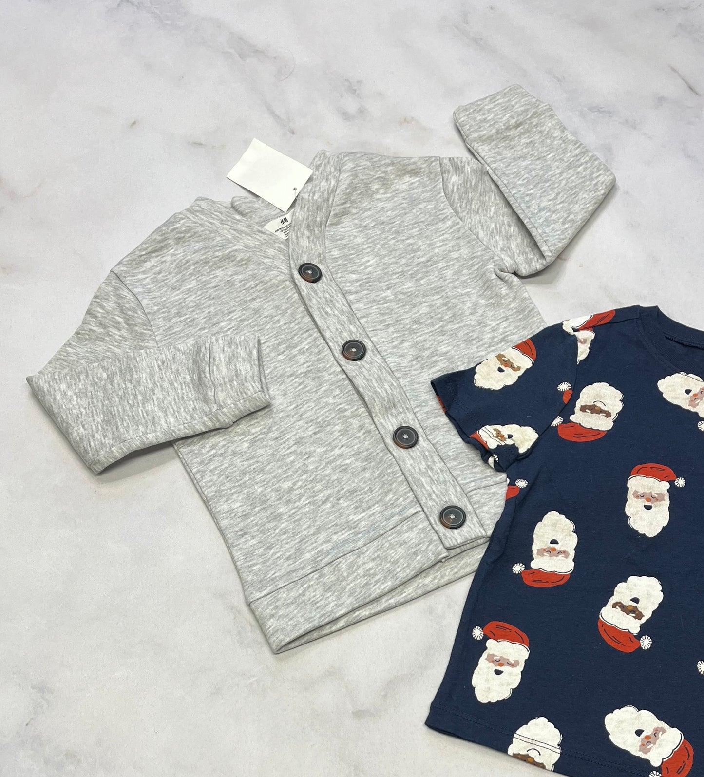 Duo 3 ans : neuf! Veste en ouaté 3 ans neuve + Manche courte neuf fait 3 ans .