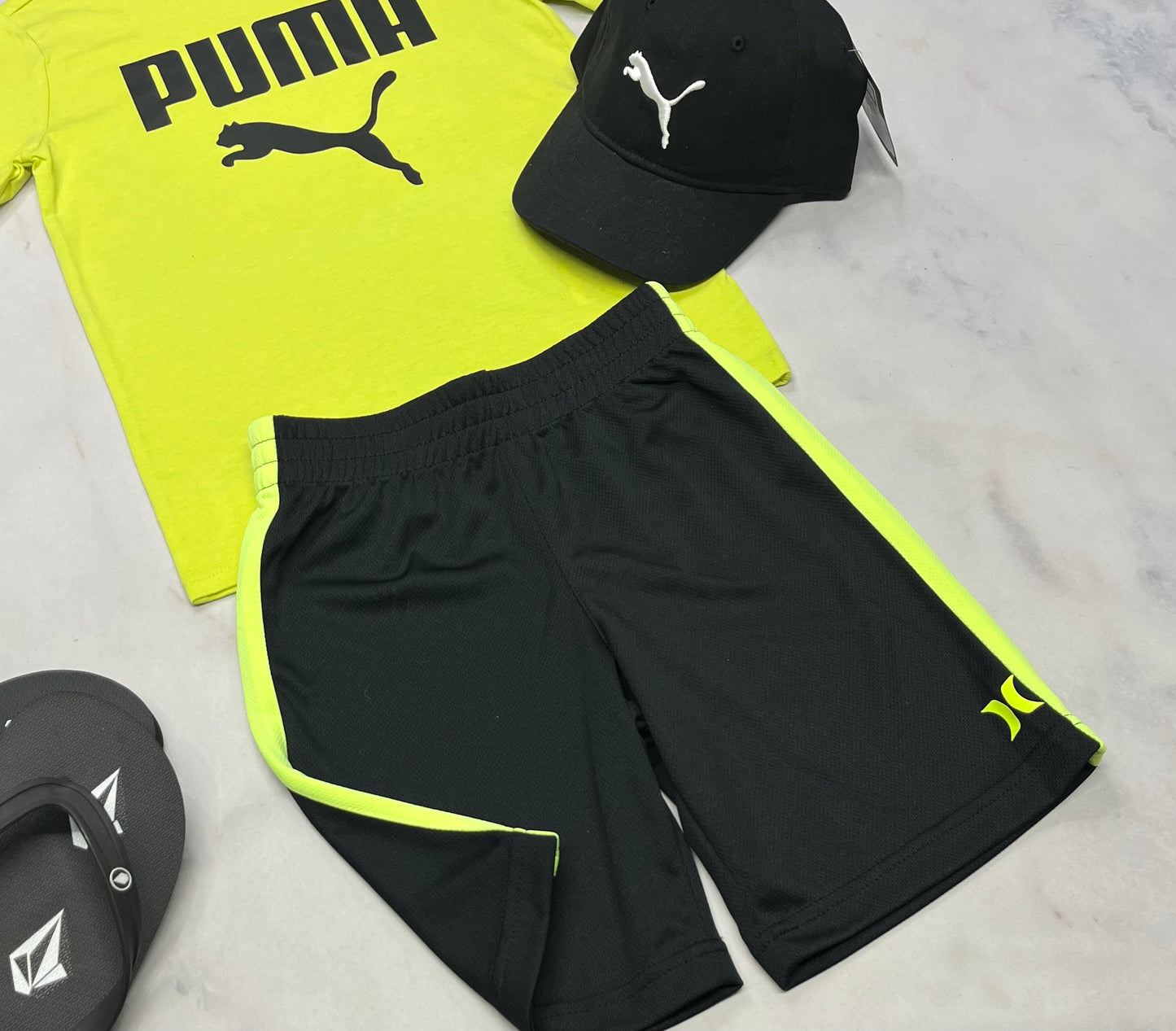 💫 Bermuda: Hurley en tissu de sport 7( fait 6x) neuf !