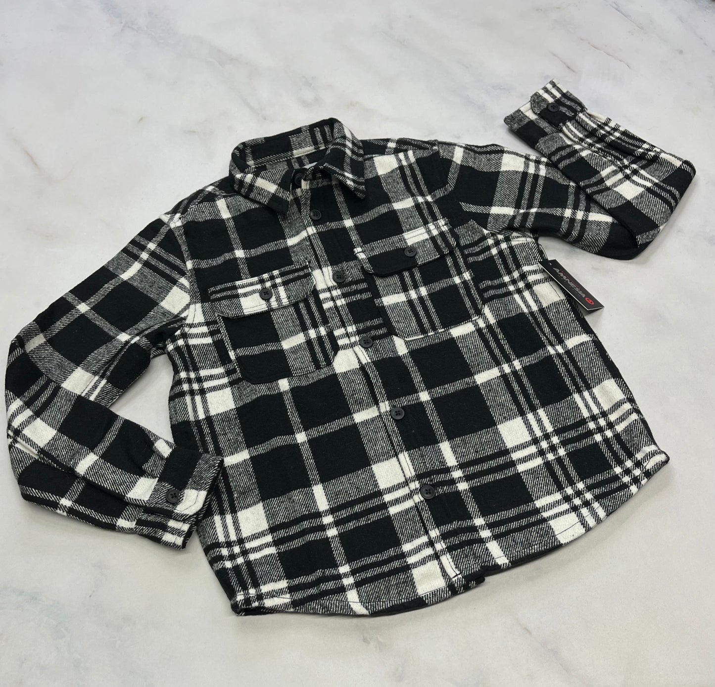Chemise : Amnésia en flanelle plus épais .7-8 ans garçon neuve .