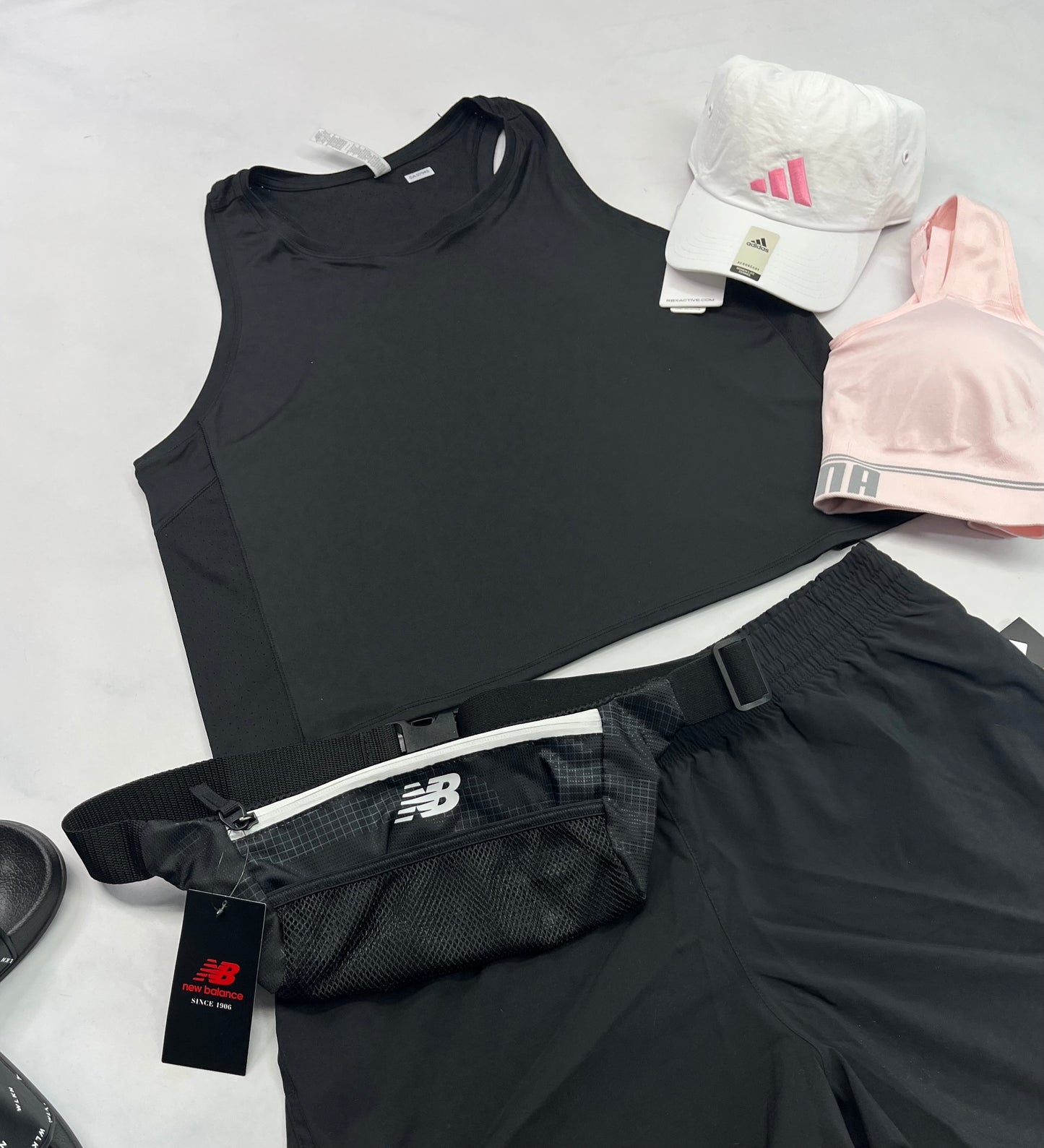 🌴 Camisole : écourté RBX en tissu de sport extensible . XL/ femme look lousse neuve .