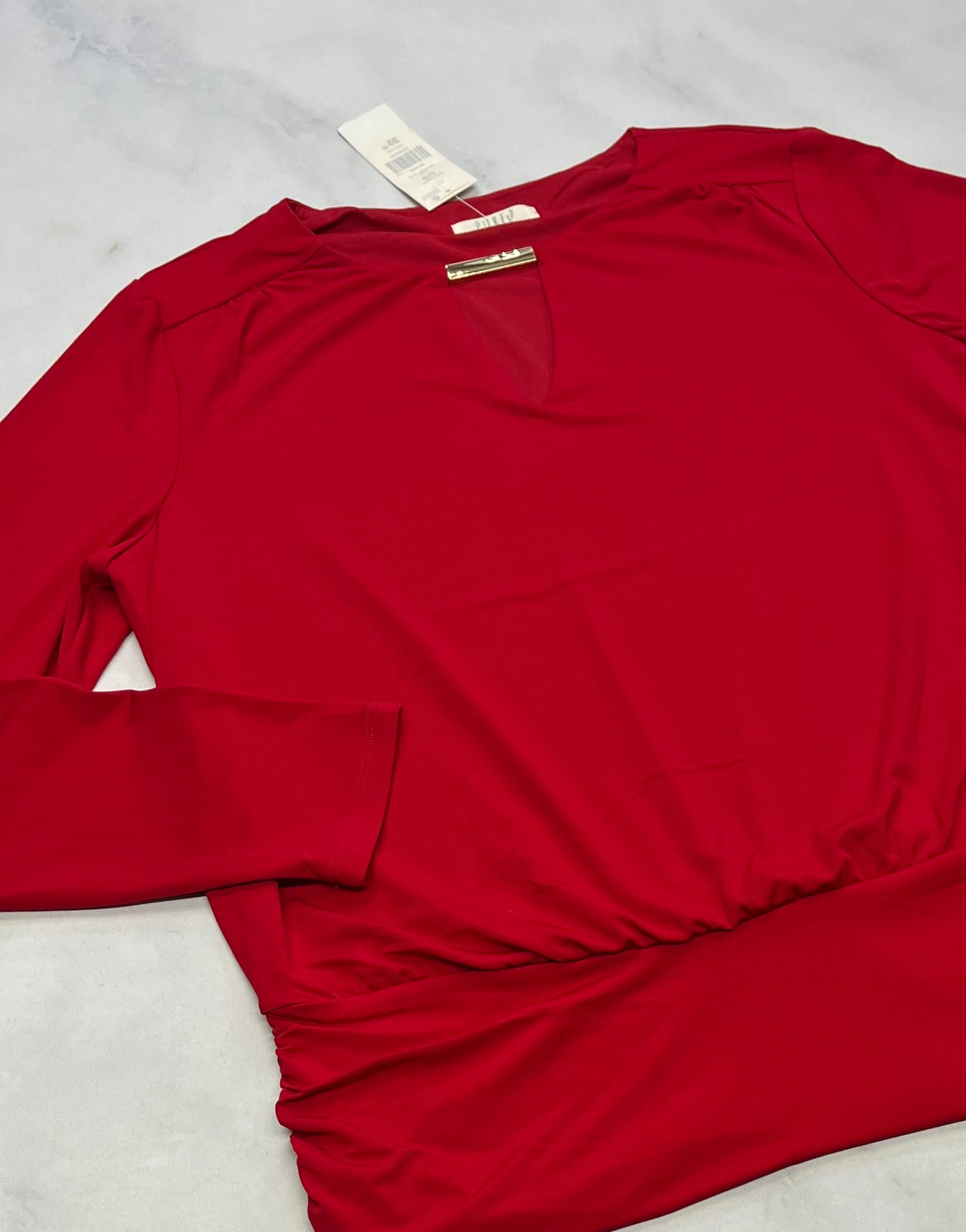 Manche longue : tissu chic stretch dans tout les sens . M( SM femme ) et L/ fit ( M-L femme )neuf!