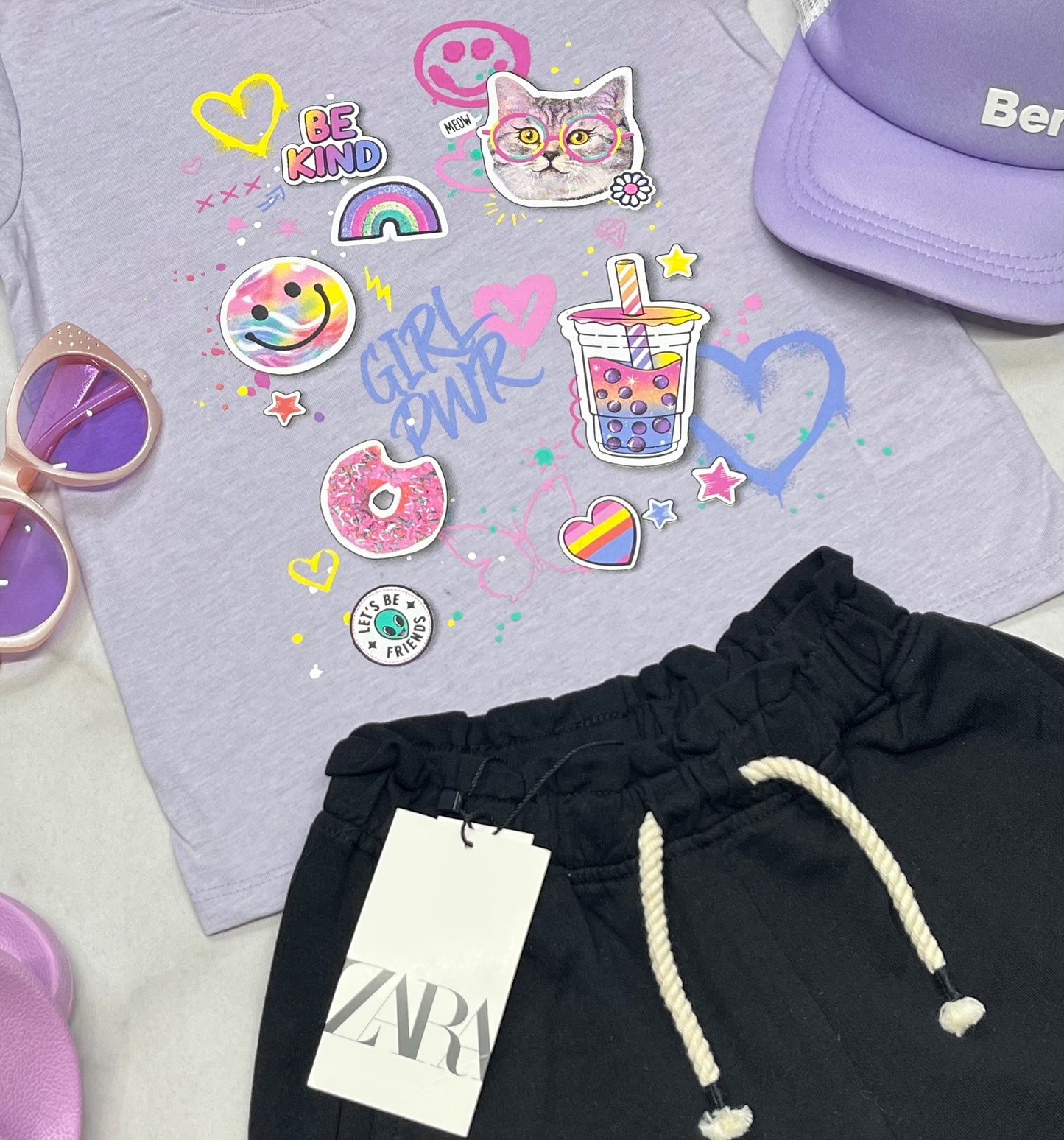 💜 Manche courte : 5-6 ans fille soft neuf !