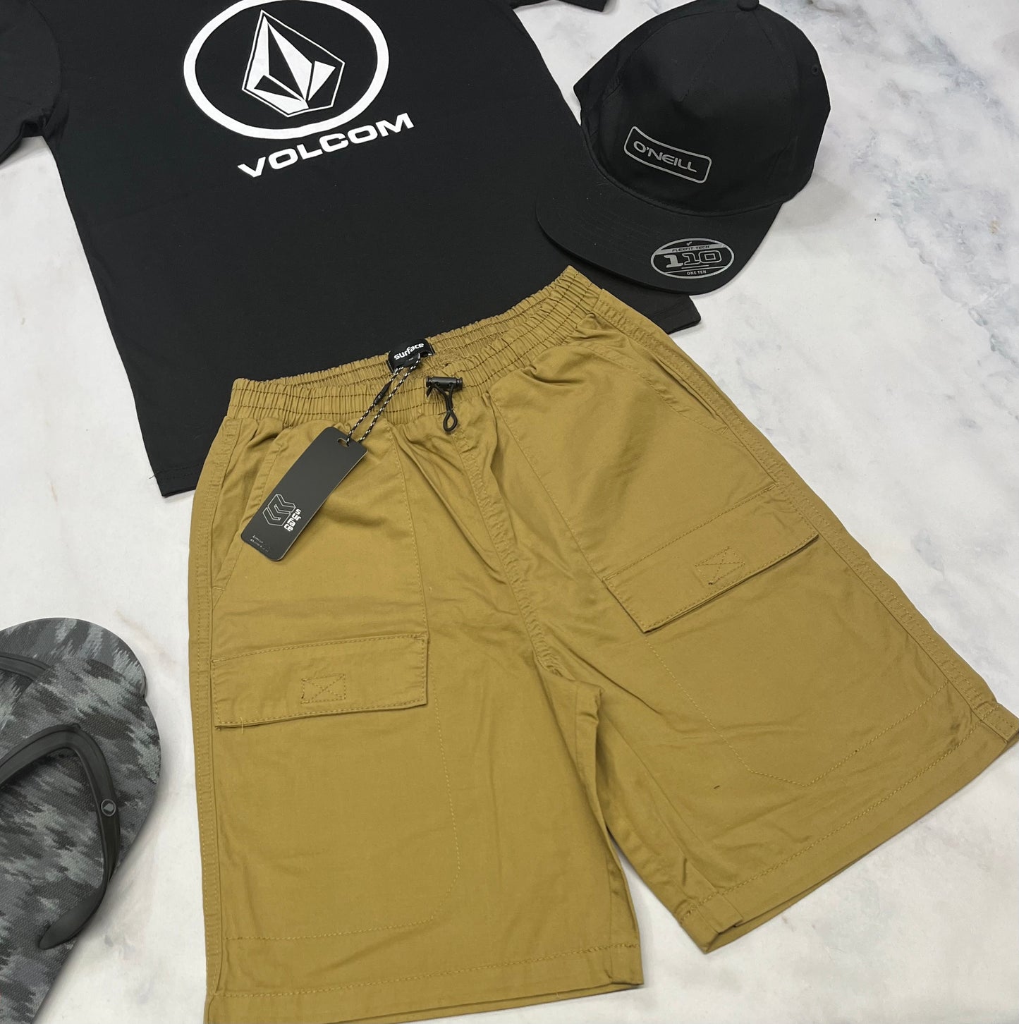 ☀️ Bermuda : Surface coupe relax look tendance 10 ans garçon neuf !