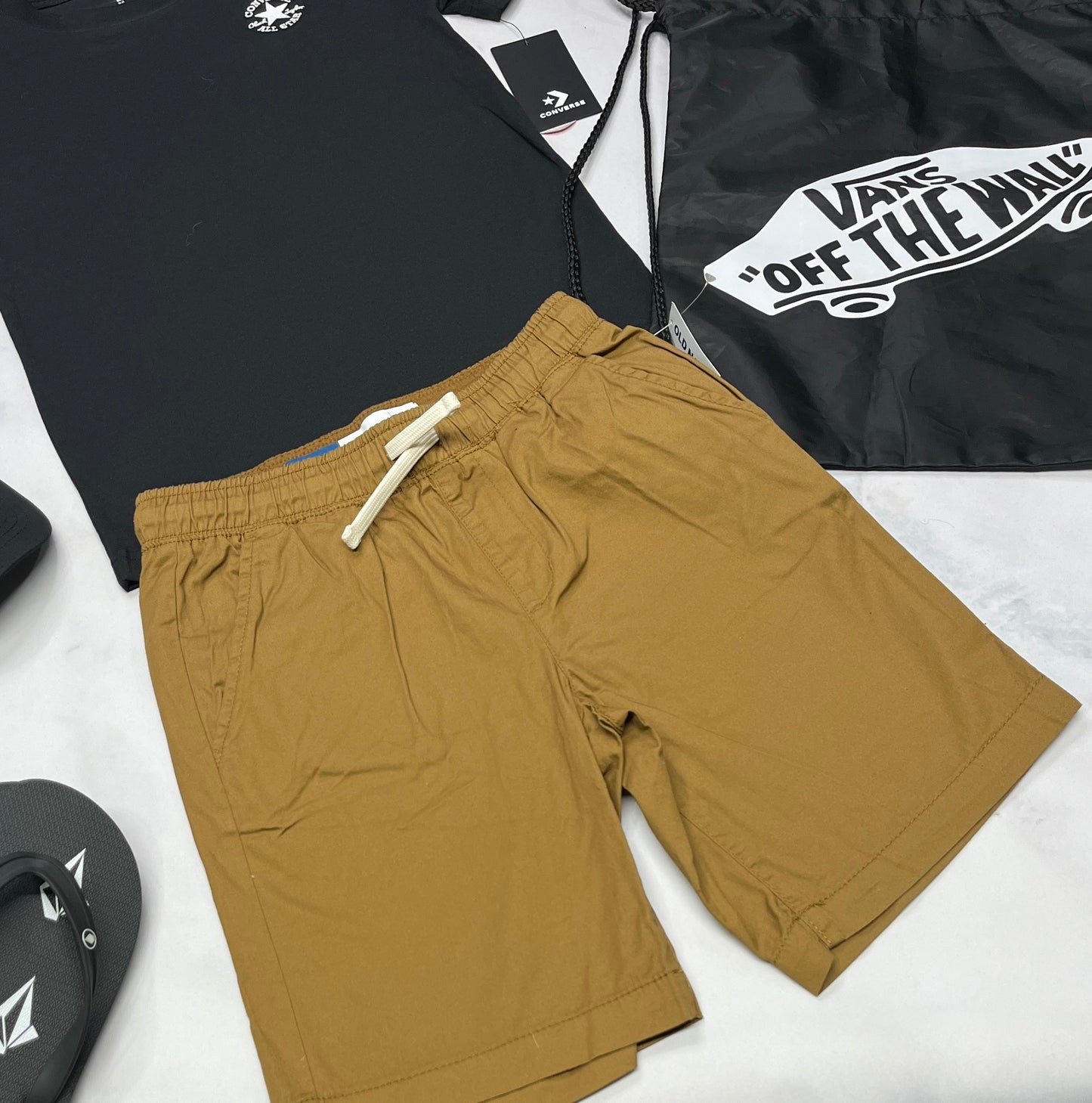 🍂 Bermuda : mou avec taille élastique 10-12 et 14 ans garçon neuf !