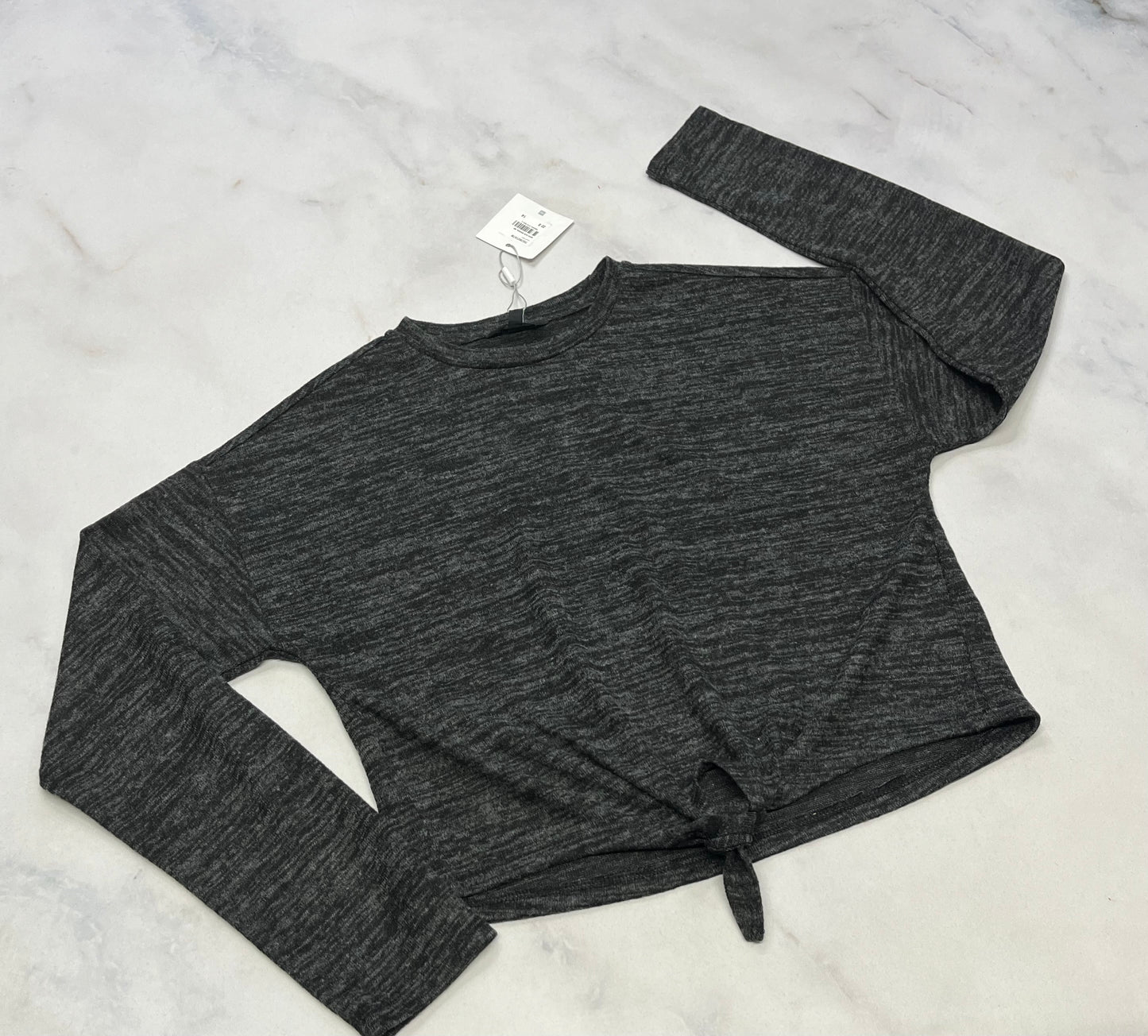 Manche longue : tout doux ajustable au devant 14(13-14 ans ) fille neuf!