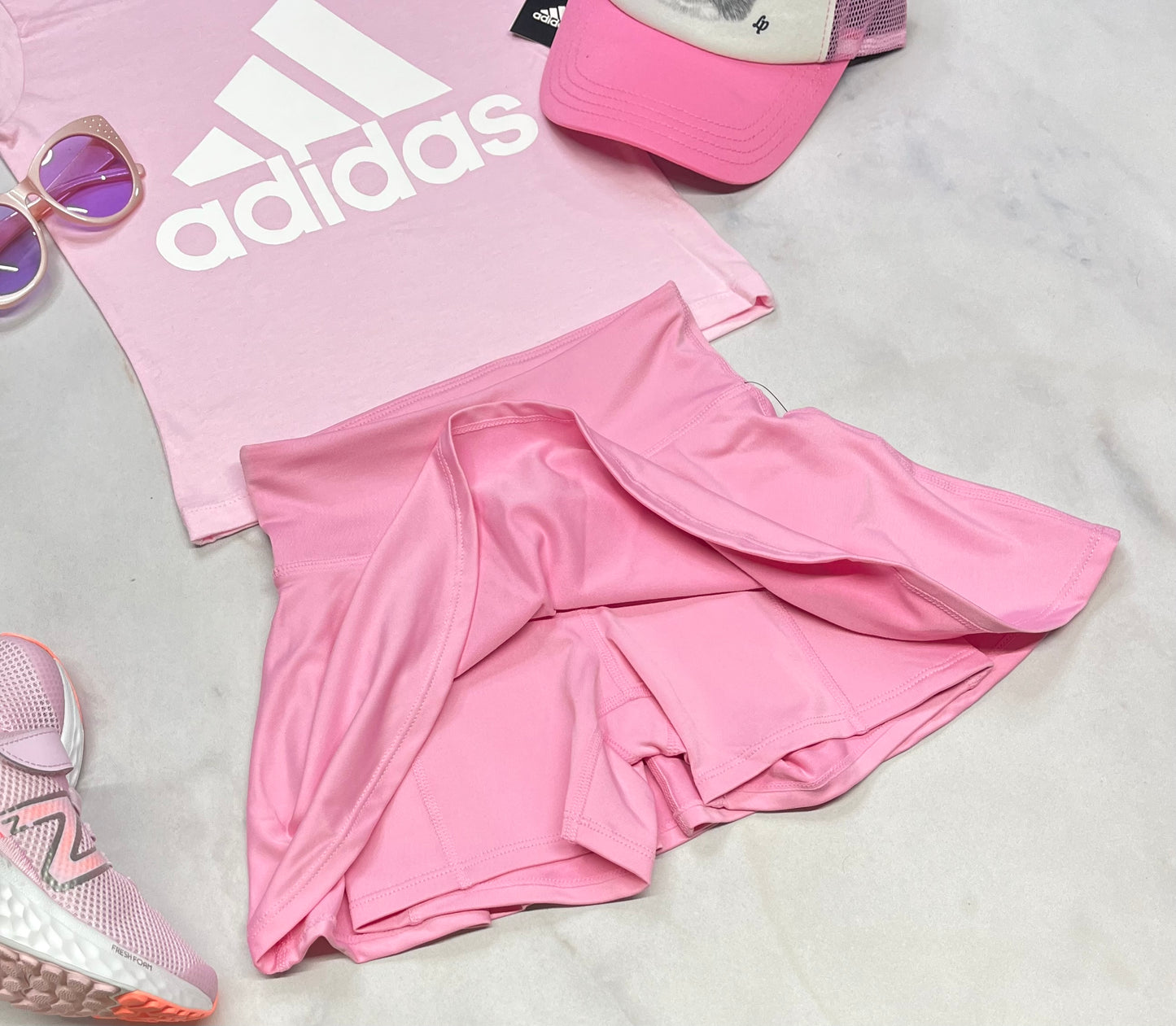 💕 Jupe : avec short cuissard intégré en tissu de sport stretch 6 ans fille neuve !