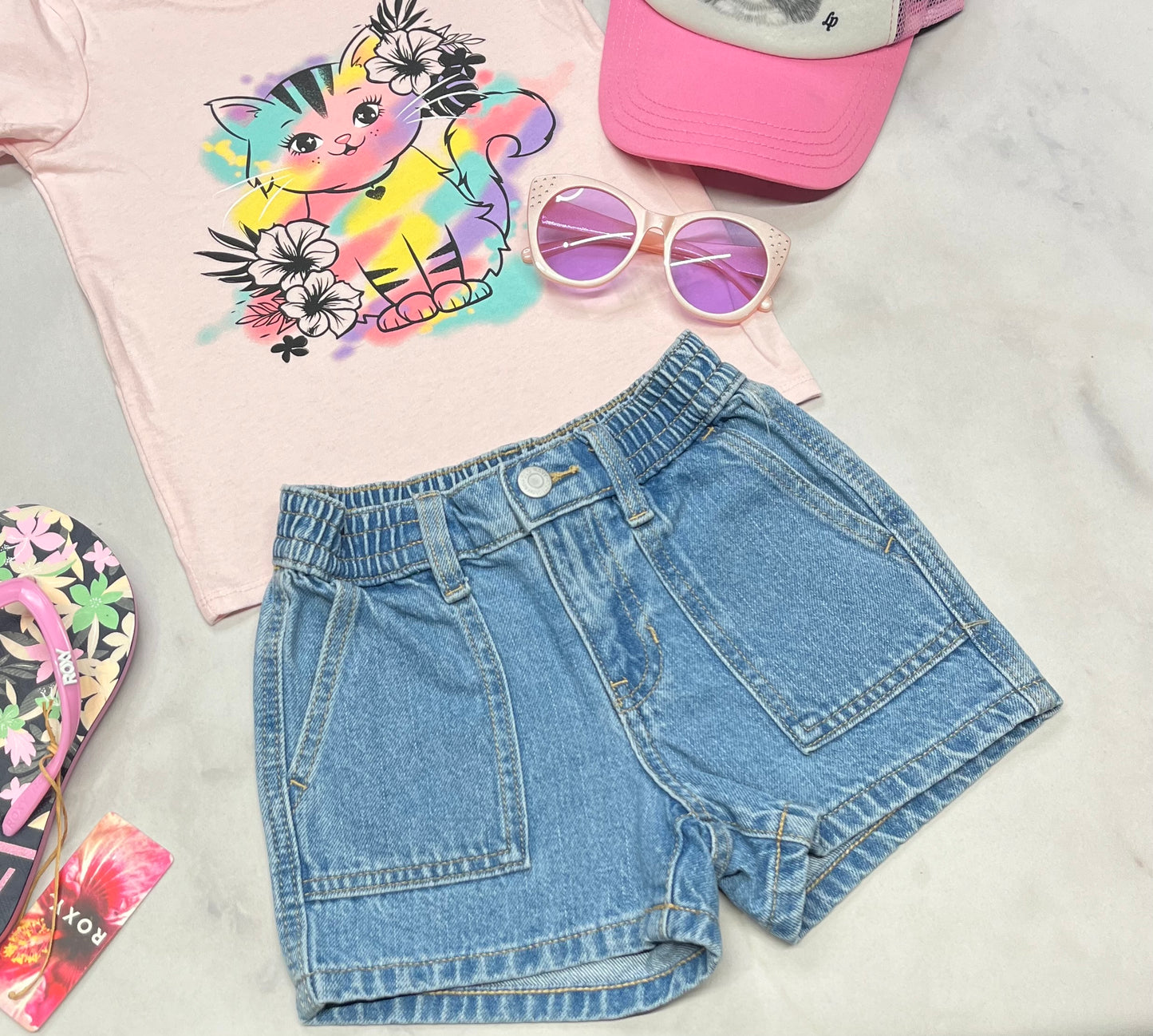 🌸 Short : jeans avec taille élastique 5 ans fille neuve !