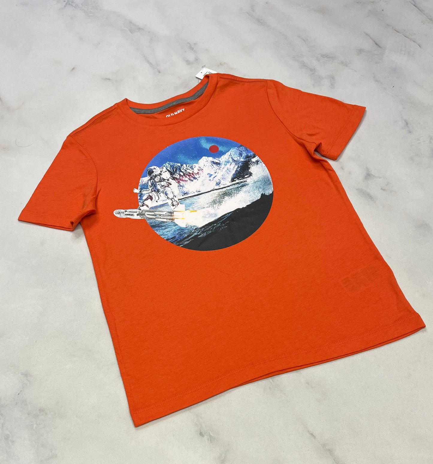 T-Shirt: orangé soft neuf ! Fait 6-6x fait 7 ans