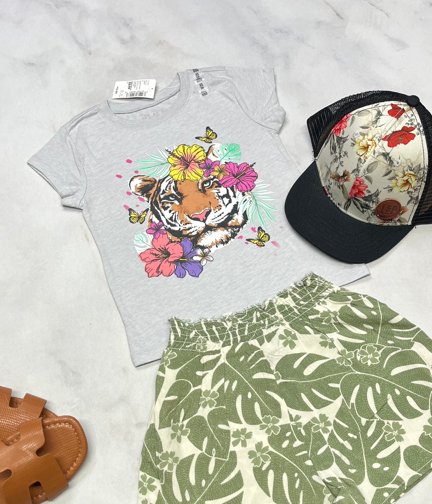 🌿 Manche courte : gris 4 ans fille neuf !