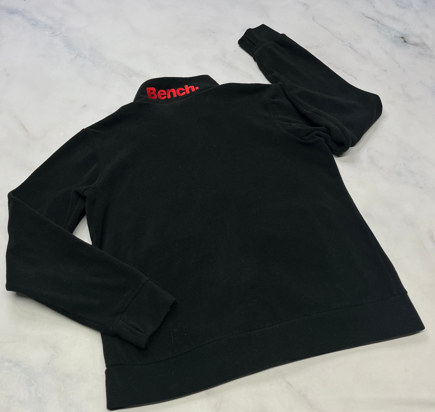 BENCH : Veste zip en polar noir comme neuve . 15/16 ans ado garçon.