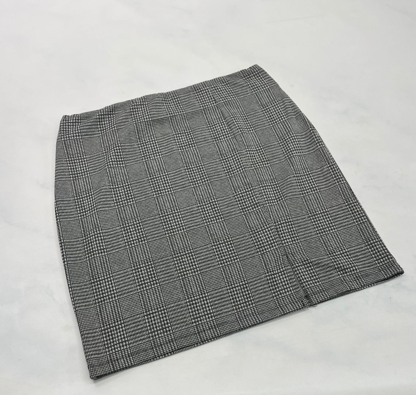 Duo : Col roulé rib stretch neuf! Fait M/ femme + Jupe taille élastique comme neuve fait M/ femme .