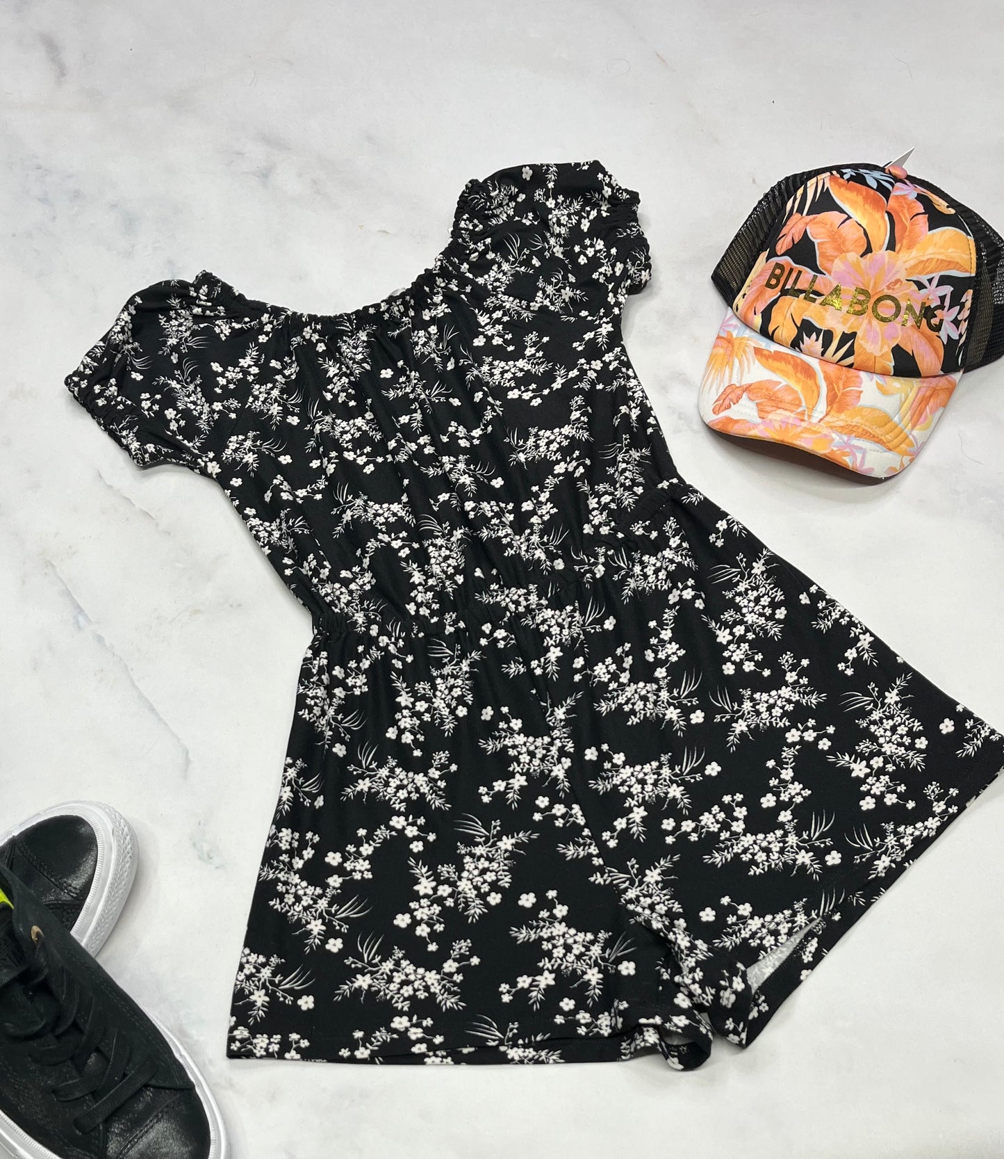 🌿1 pièce short : fleurie hyper soft et stretch 7-8 ans fille neuf !