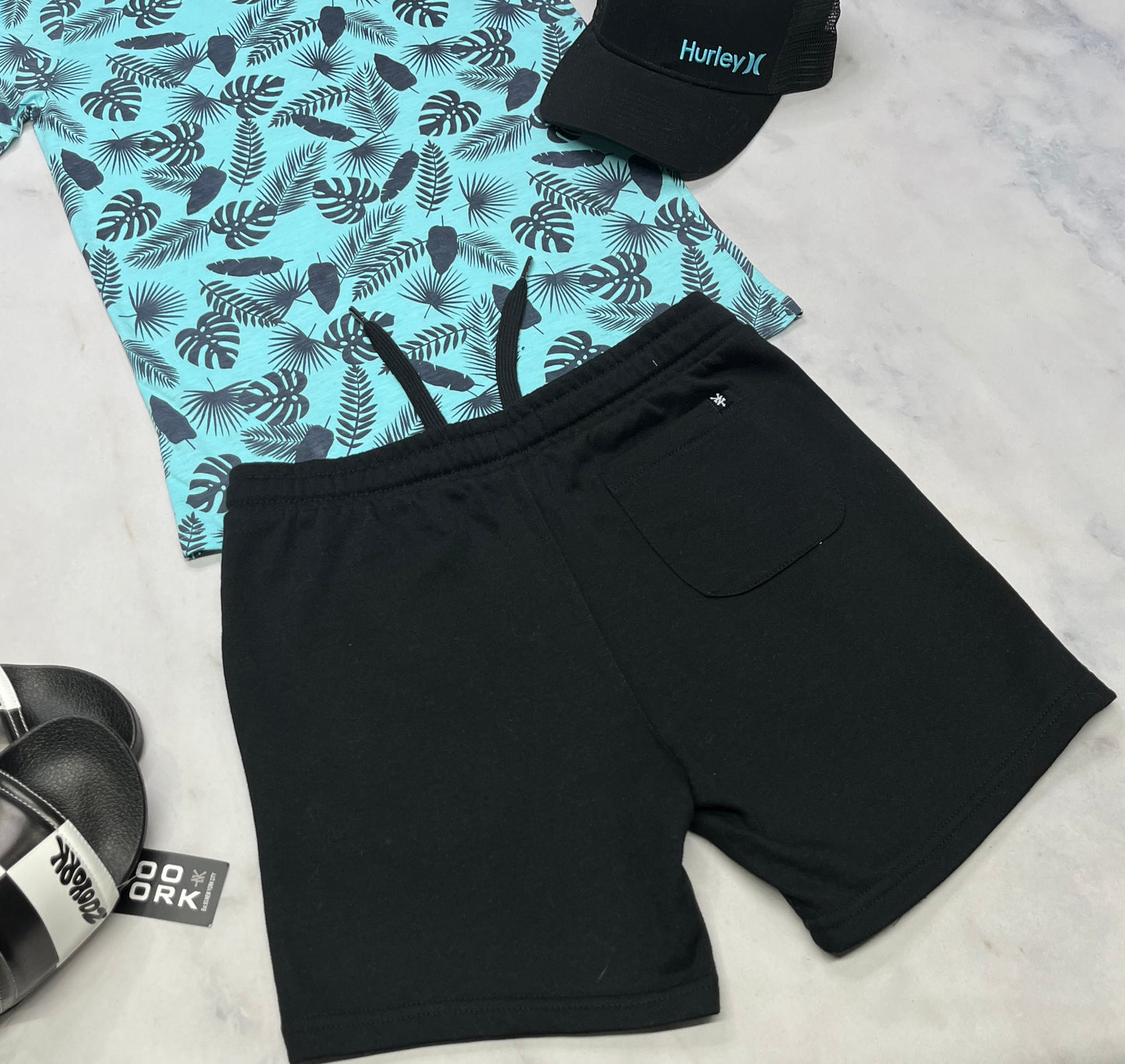 🩵 Bermuda : Zoo York en ouaté noir 14 ans neuf !