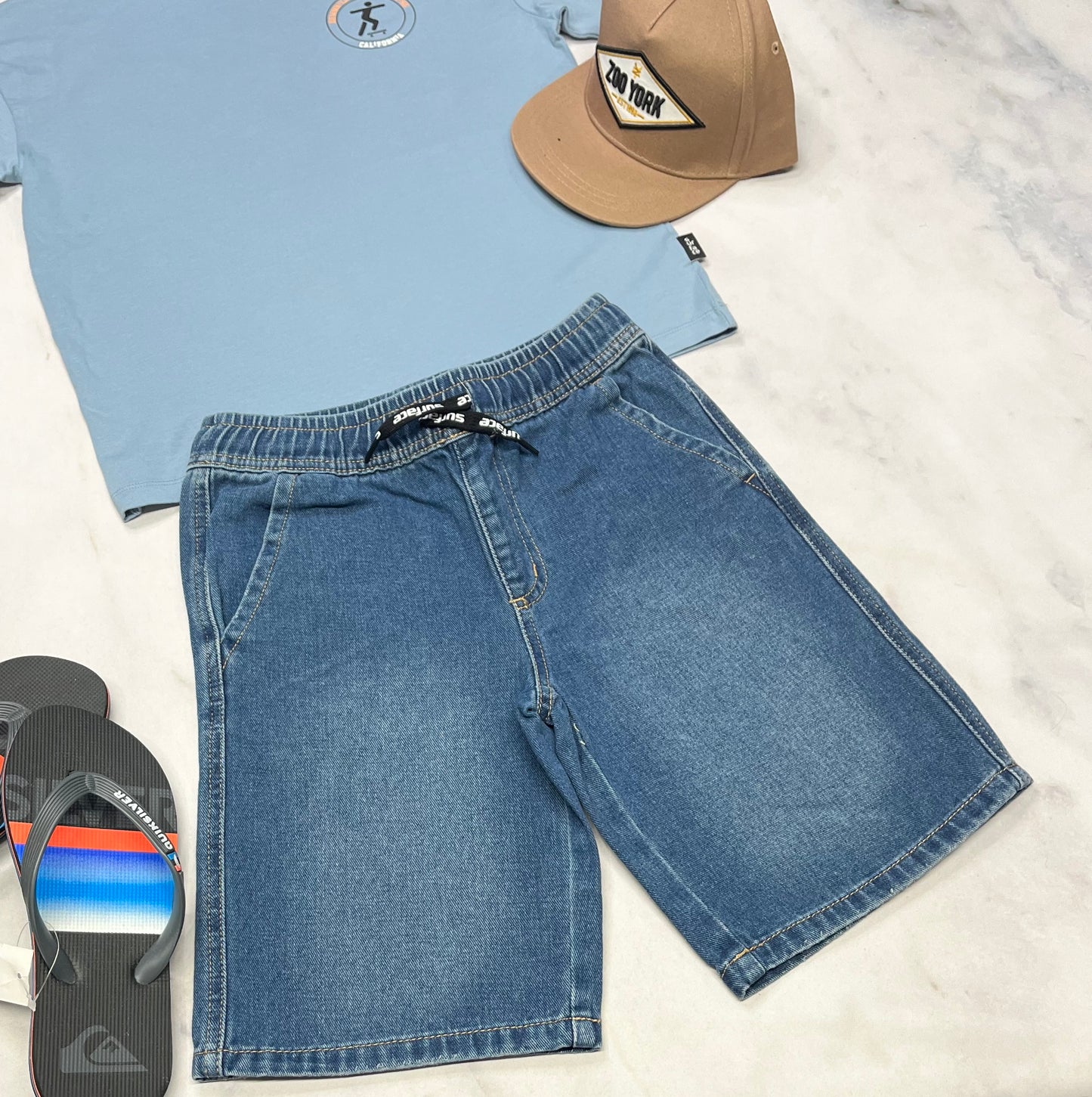 🛹 Bermuda jeans : Surface 8 ans relax fit neuf !