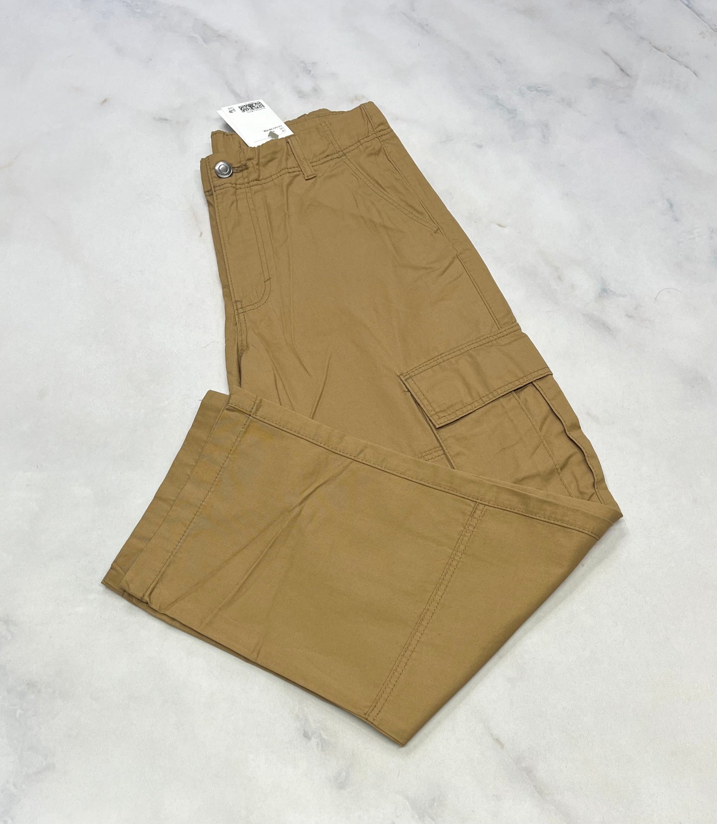 Pantalon cargo : Tan neuf / ajustable .