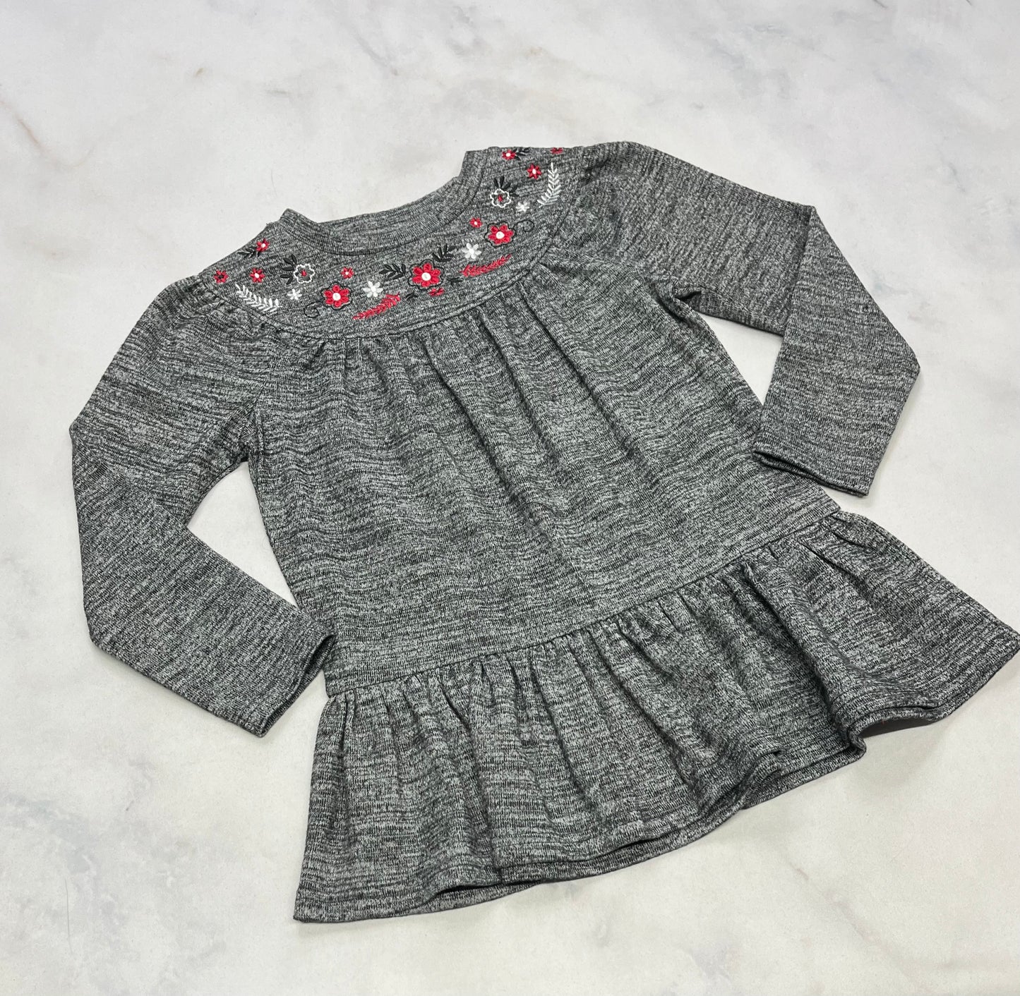 Tunique : douce Rococo 5 ans comme neuve.