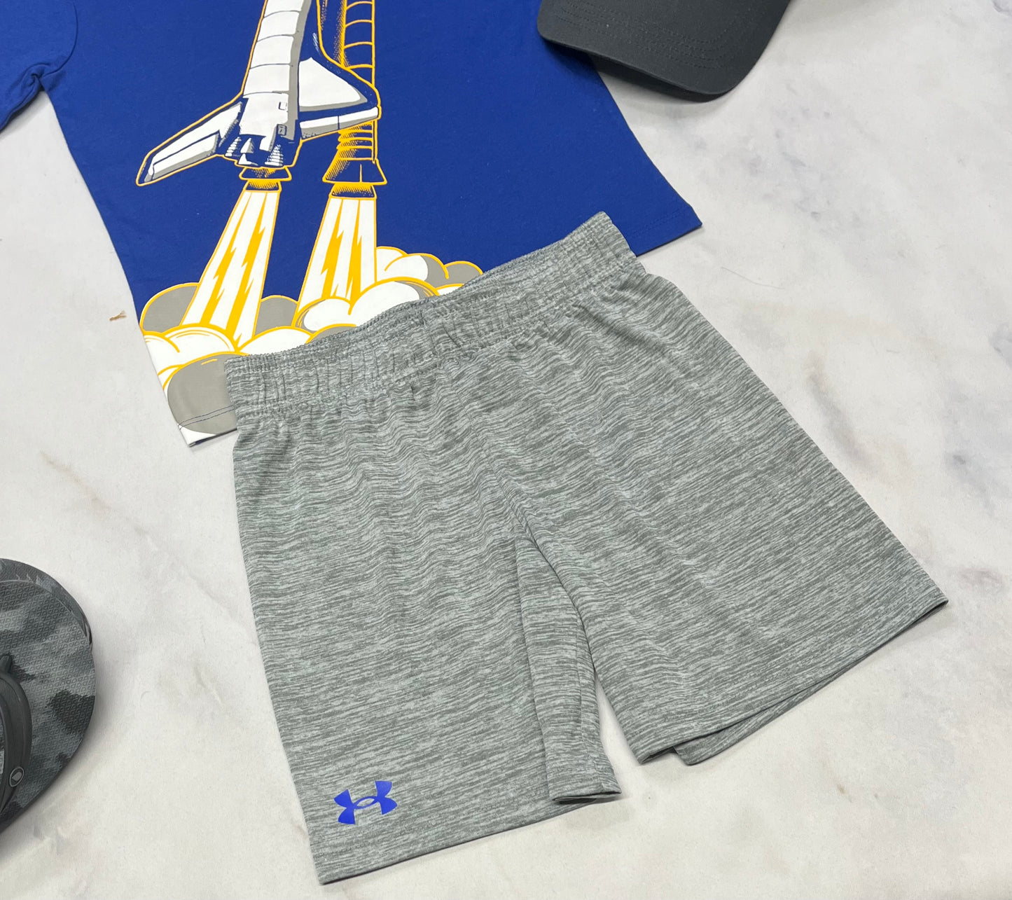 ☀️ H.Armour : short tissu de sport 4(3-4 ans garçon ) neuf!