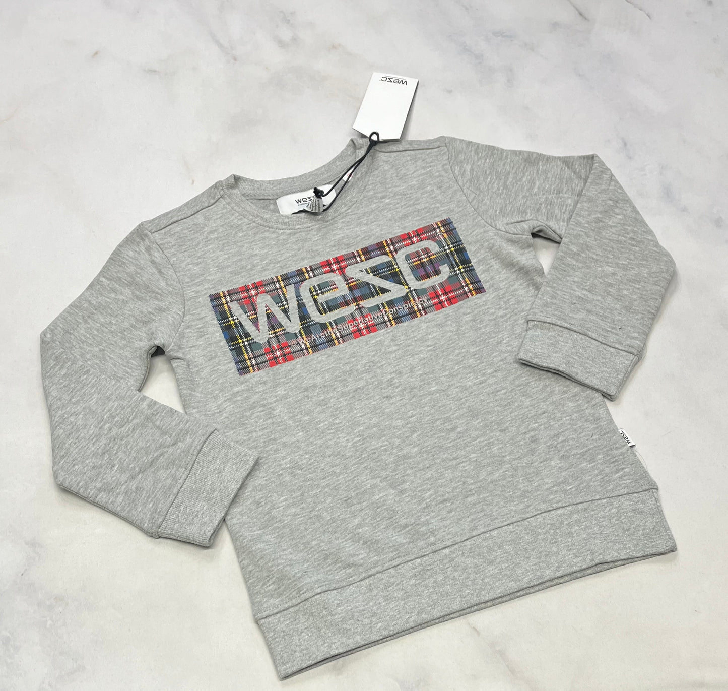 Ouaté Wesc! Neuf ! 6 ans garcon coupe confo neuf!