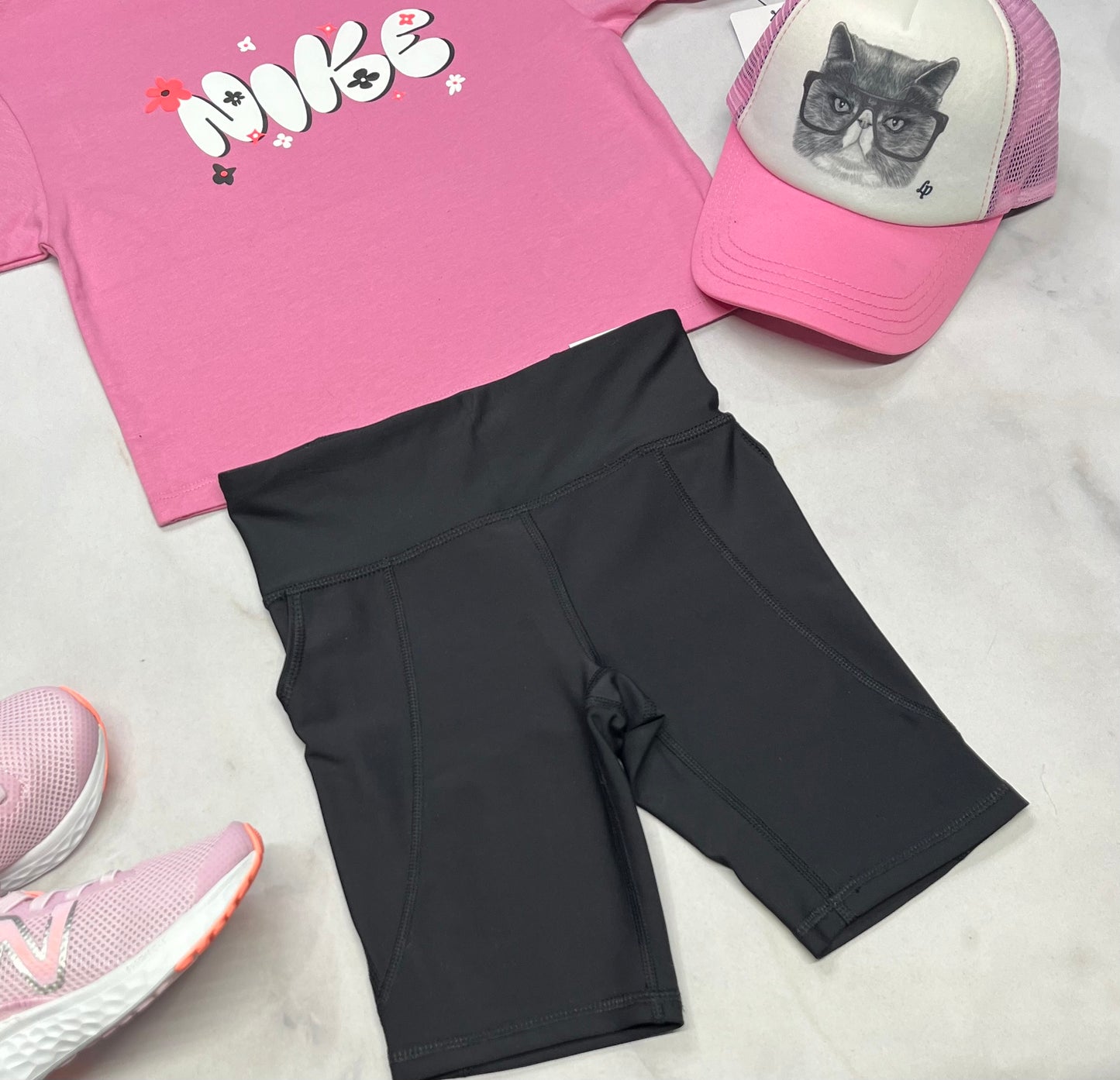 🌸 Cuissard : tissu de sport taille haute stretch ( avec poches ) . 6x fille neuf !