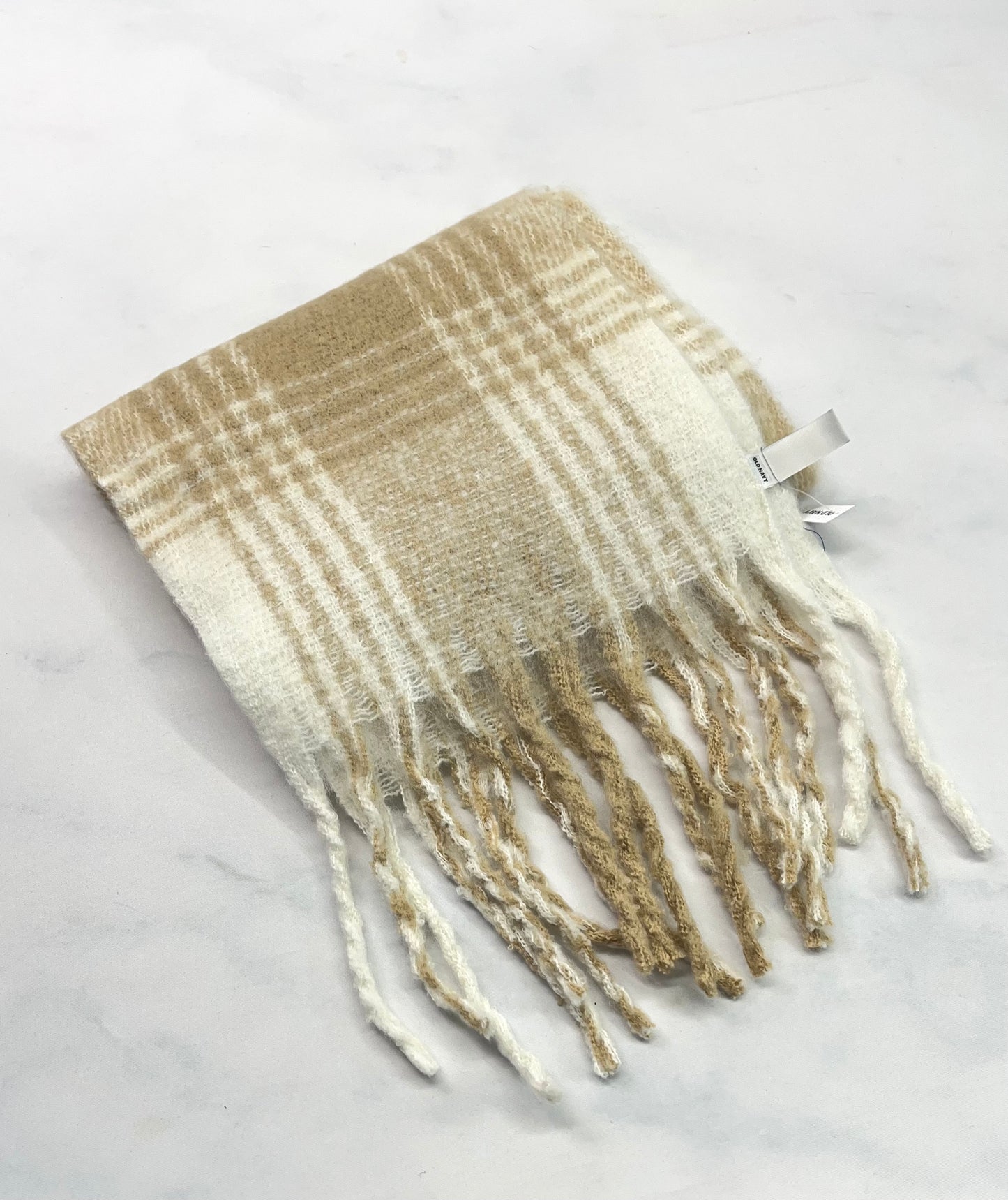 Foulard : Doux foulard neuf ! Taille unique .