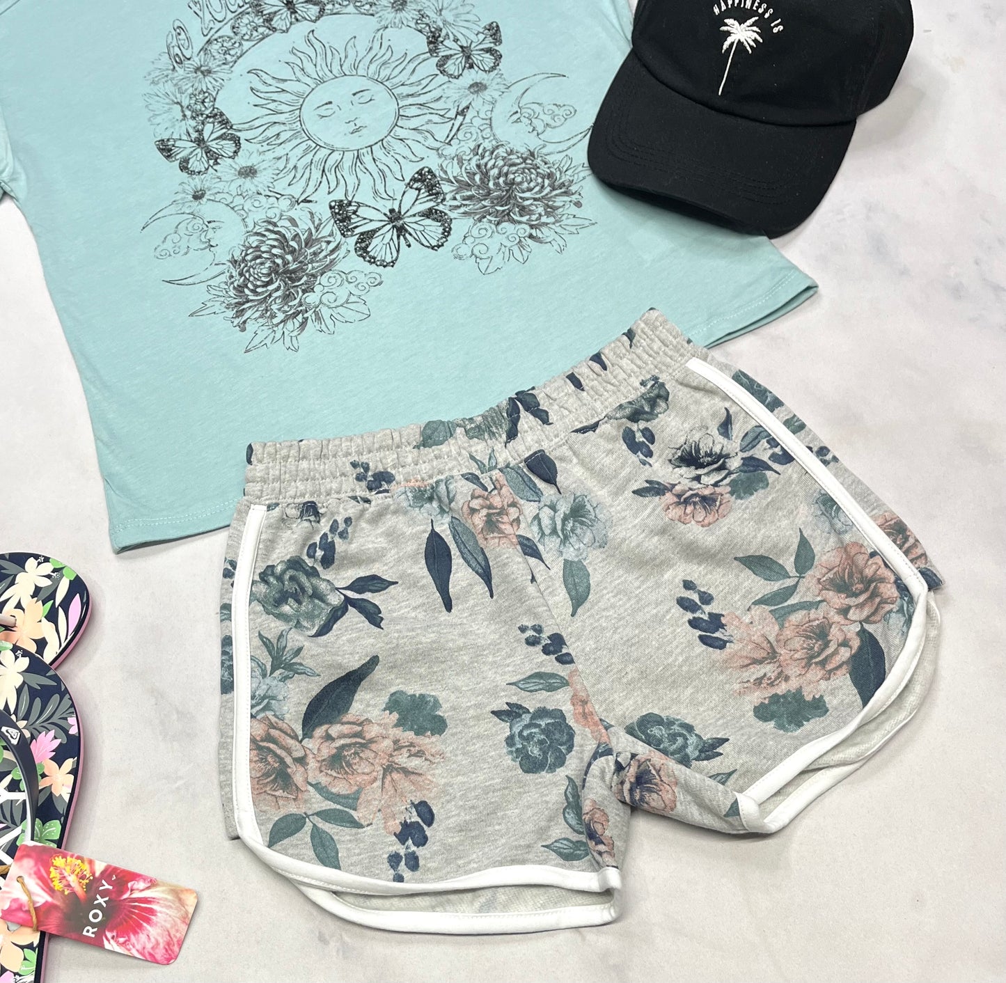 🩵Short ouaté : fleurit fait 10-12 ans neuve !