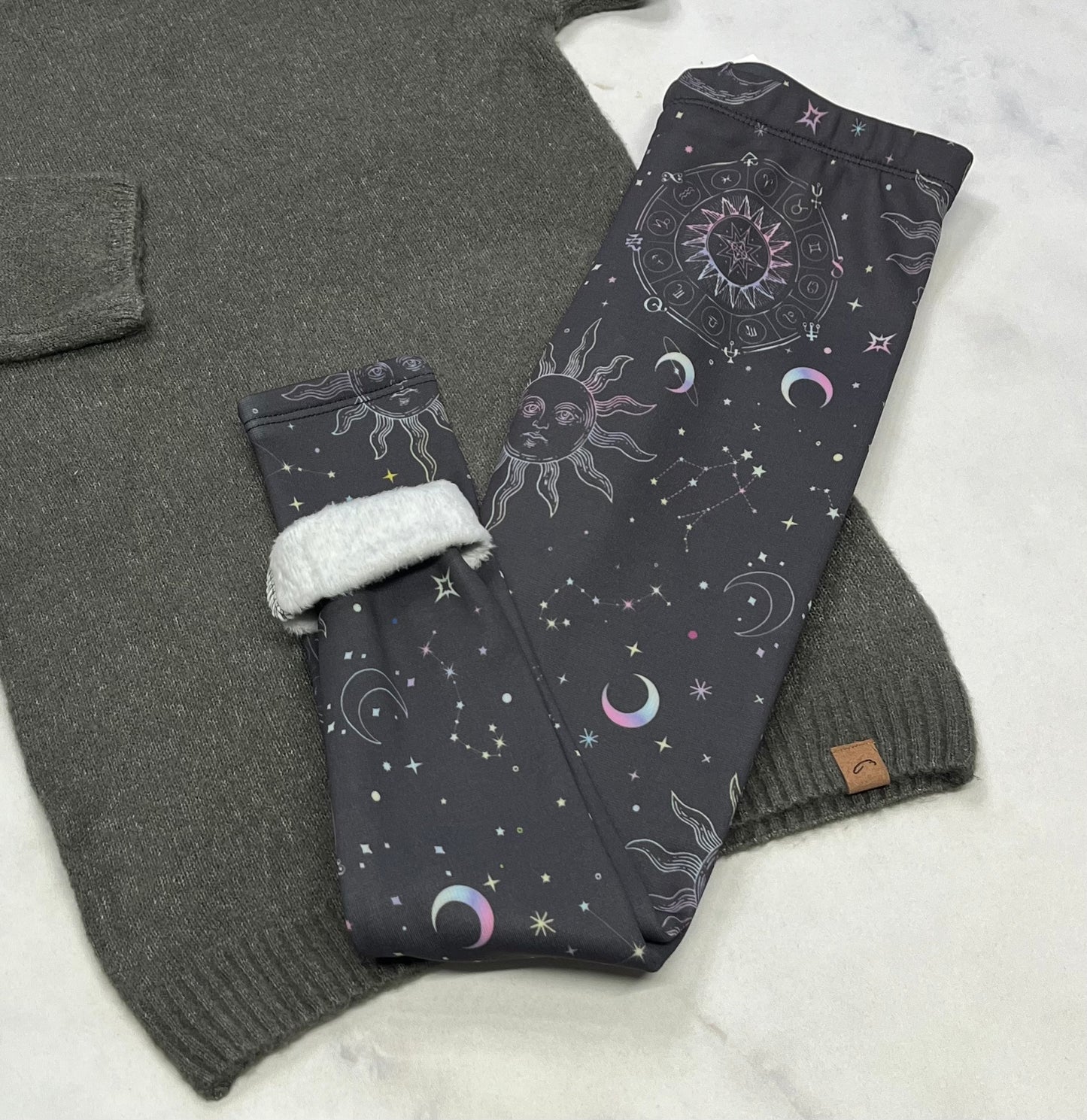 Duo neuf ! Robe Tag verdâtre + 6x neuve + Skinny leg. doubler polar neuf + 6x