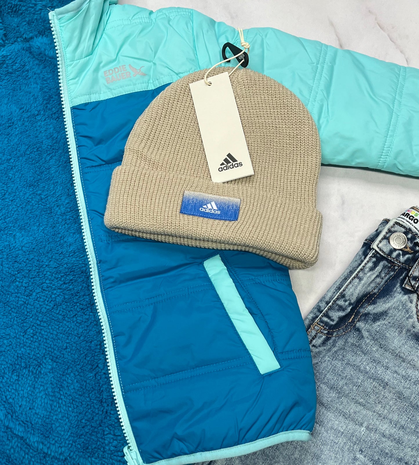 💫 Tuque Adidas : stretch fait 0/S enfant neuve .