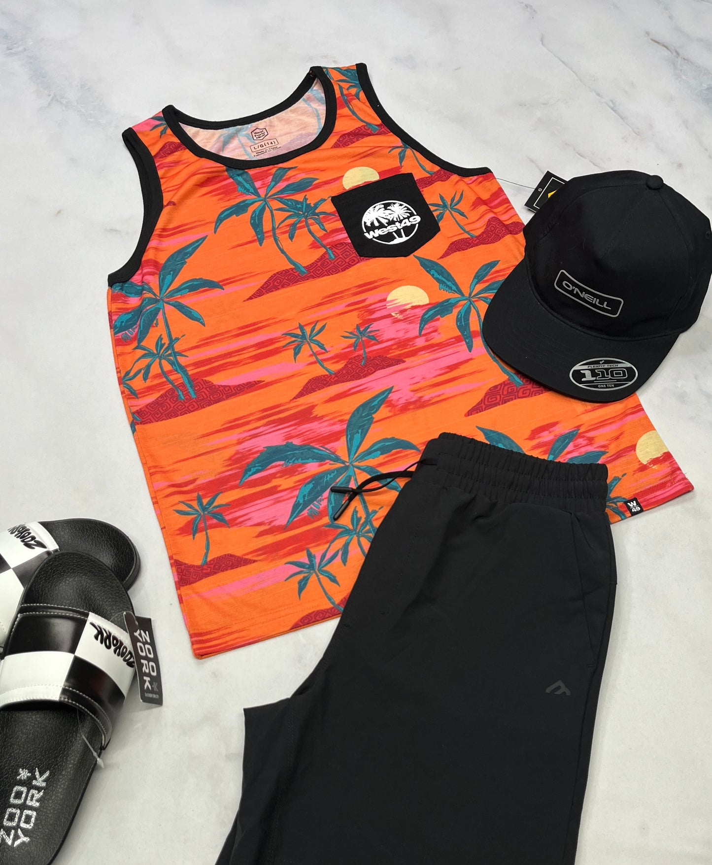 🌴 Camisole : West 14 ans garçon coupe confo neuve .
