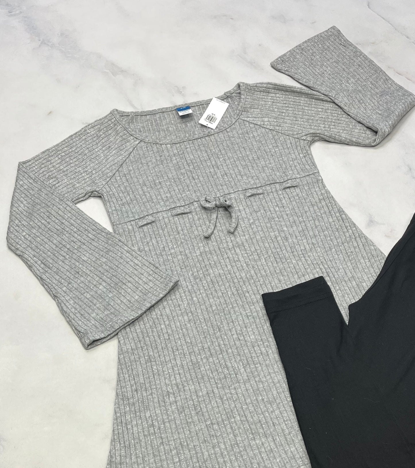 Duo : Robe grise en tricot brillant / argenté dans le tissu neuve ! 8 (7-8ans ) + Leg. 7-8 ans neuf !