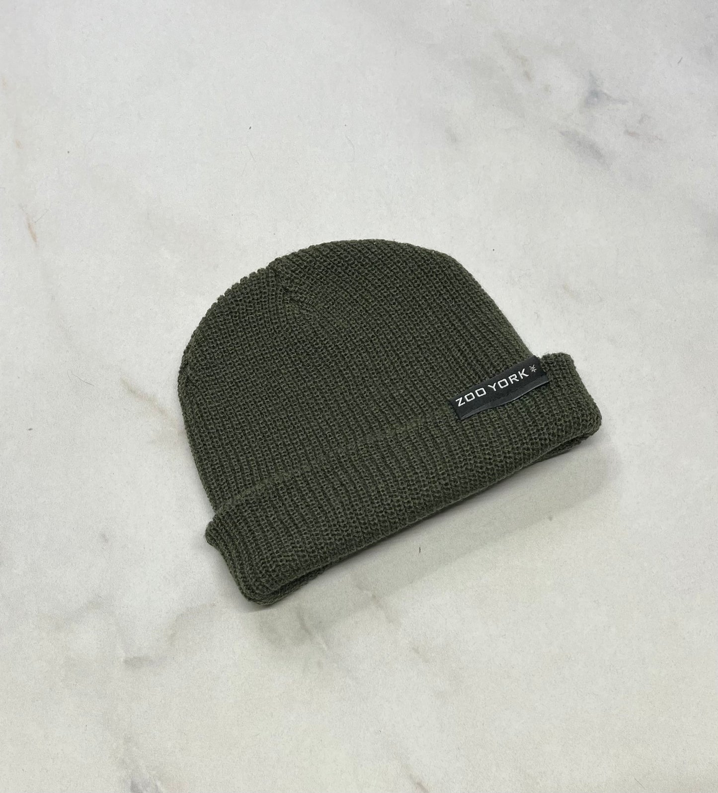 Zoo York : Tuque O/s enfant/ ado kaki neuve . ( taille unique ).