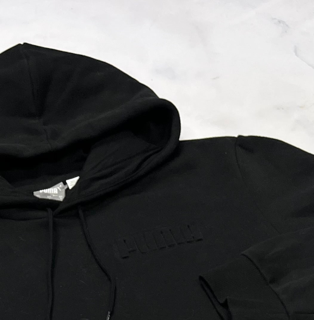 Cagoule PUMA : Logo bomber au devant ton sur ton voir photo . Fait 16-18 ans neuve . Confo .