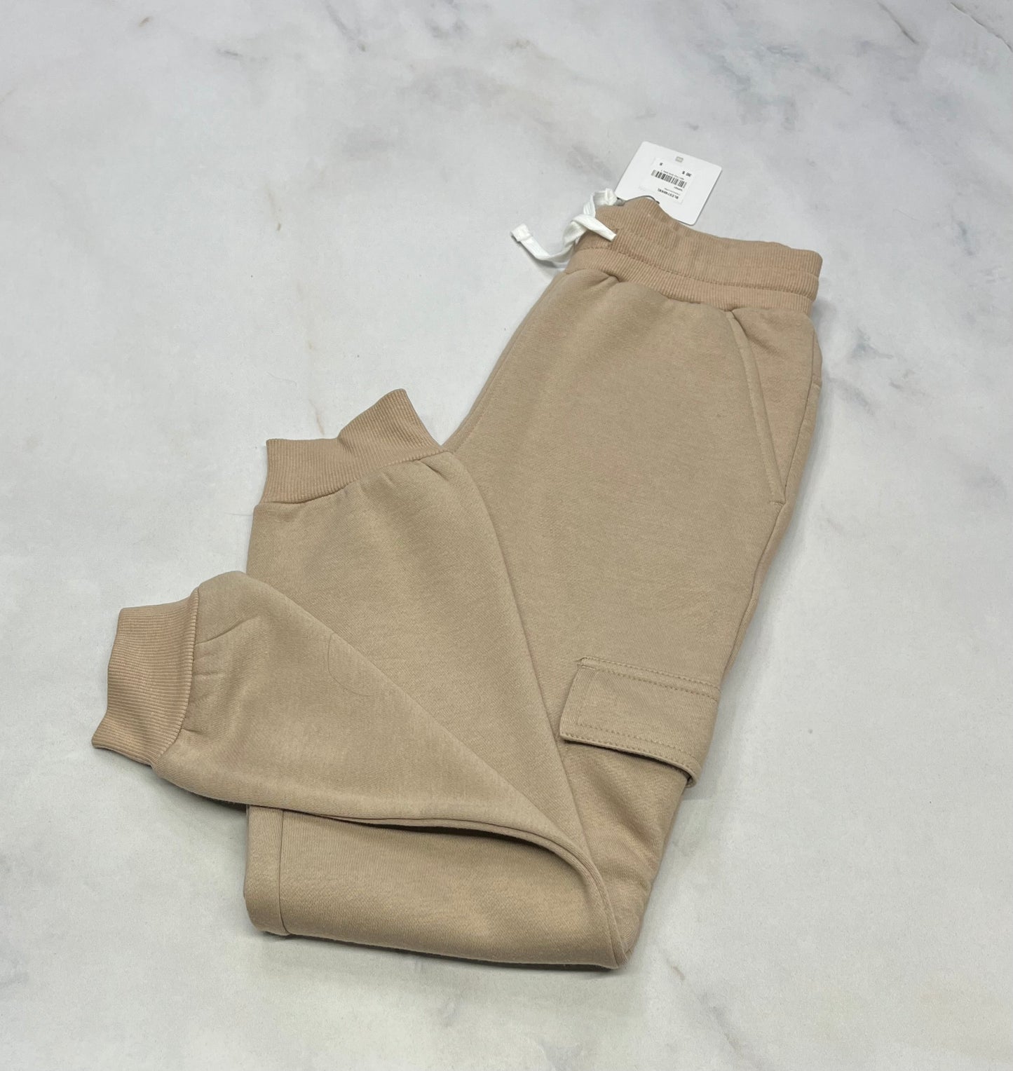 Jog. cargo : 8 ans fille neuf !