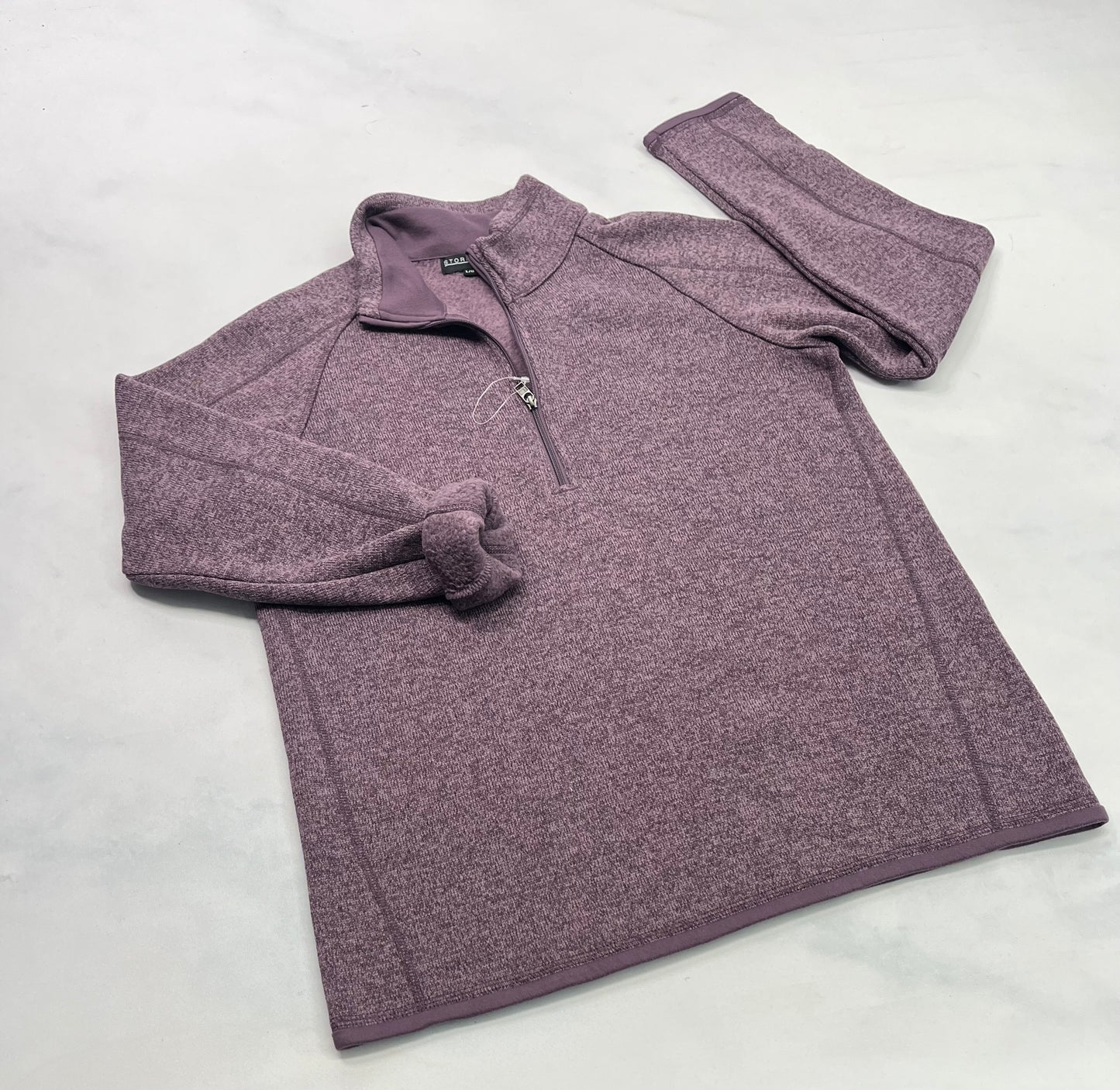 Manche longue : couleur Vieux mauve intérieur en polar doux neuf! Fait Small et fait médium femme .