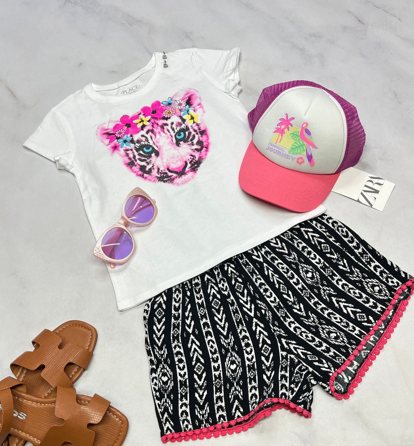 🌸 T-Shirt : 5-6 ans fille neuf !