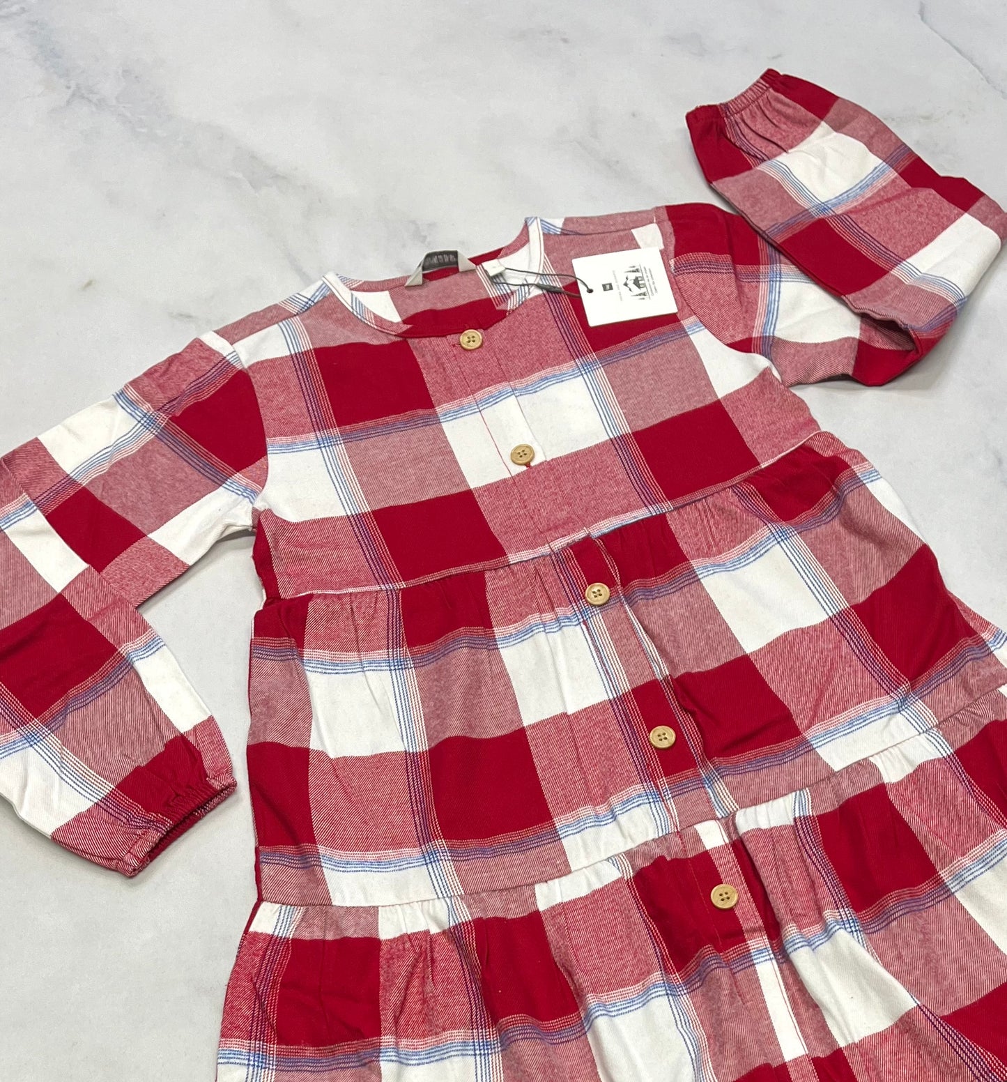 Robe : manche ballon douce neuve ! 5 ans et 6 ans dispo .