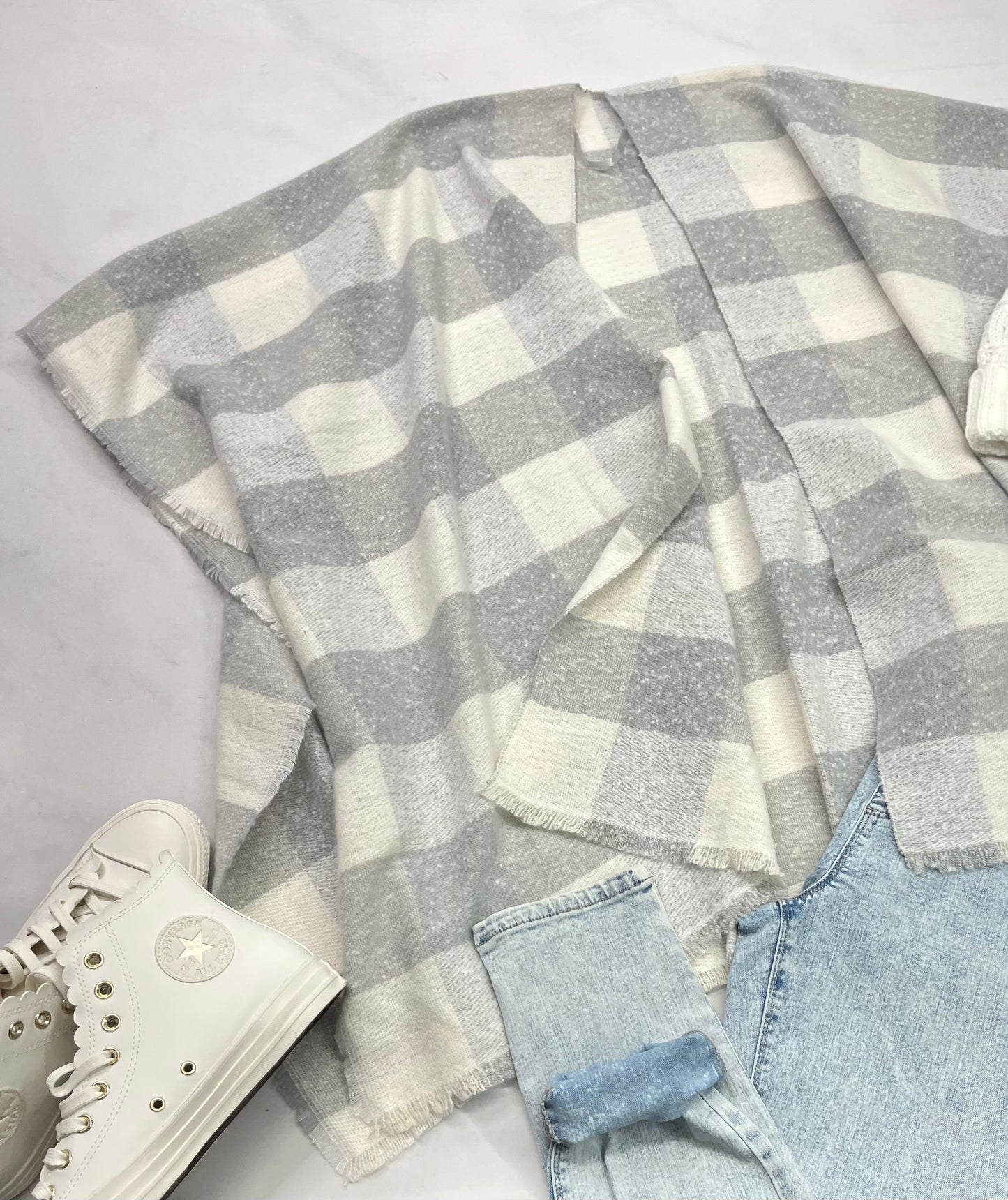 🌸 Grande écharpe : douce neuve . Gr: 0/S femme .