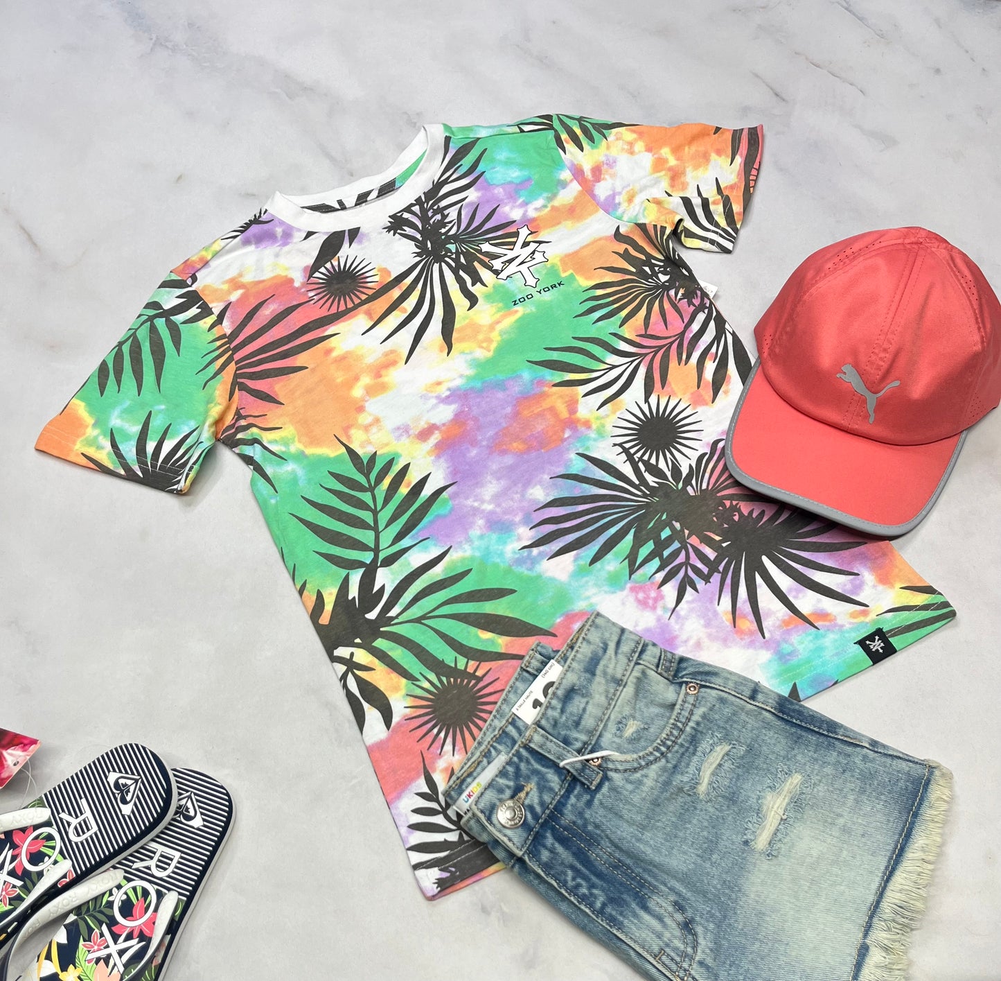 🌴 T-Shirt : Zoo York fait 10-12 ans fille neuf ! Beau logo au dos .
