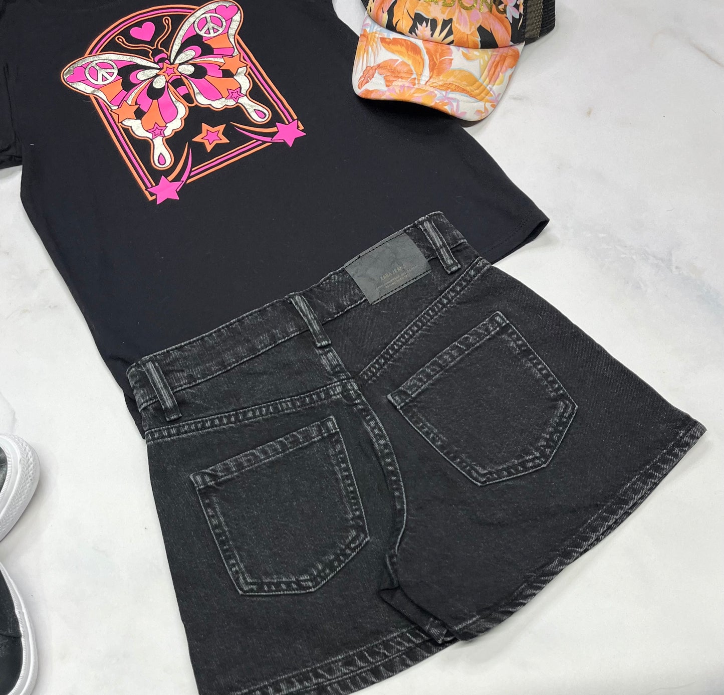 🌷 Jupe short : ZARA en jeans 10(8-10 ans ) fille comme neuve .