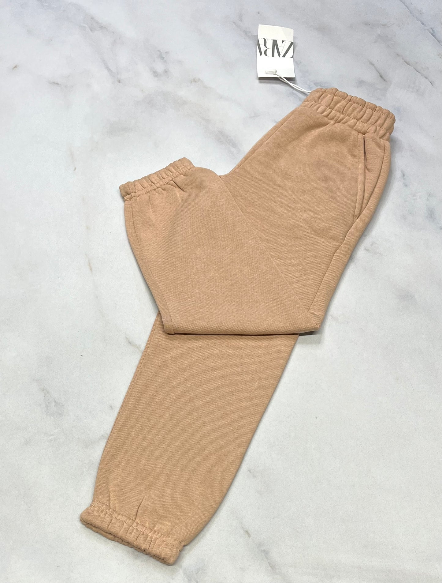 ZARA : Jogger beigé neuf ! Fait 5 et fait 5-6 ans