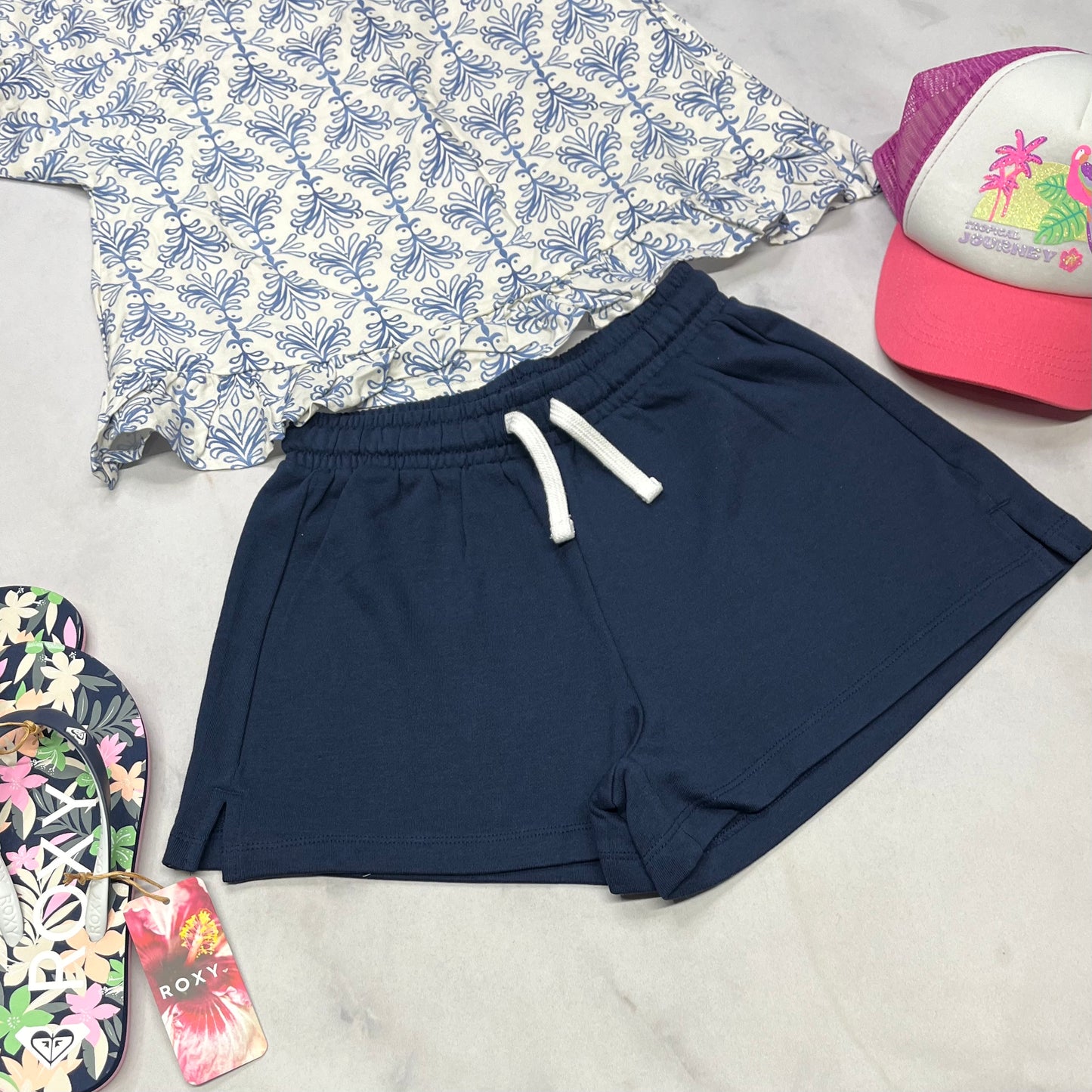 🌿 Short marine : Tag 10( + 9-10 ans ) fille neuve !