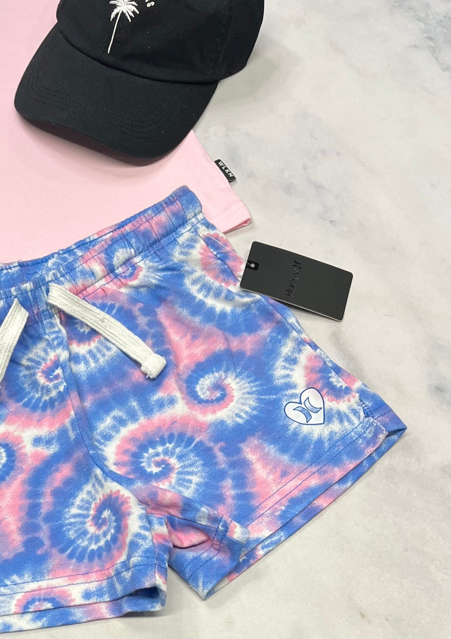 🌸Short Hurley : logo au bas au devant . 12-14 ans fille neuve !