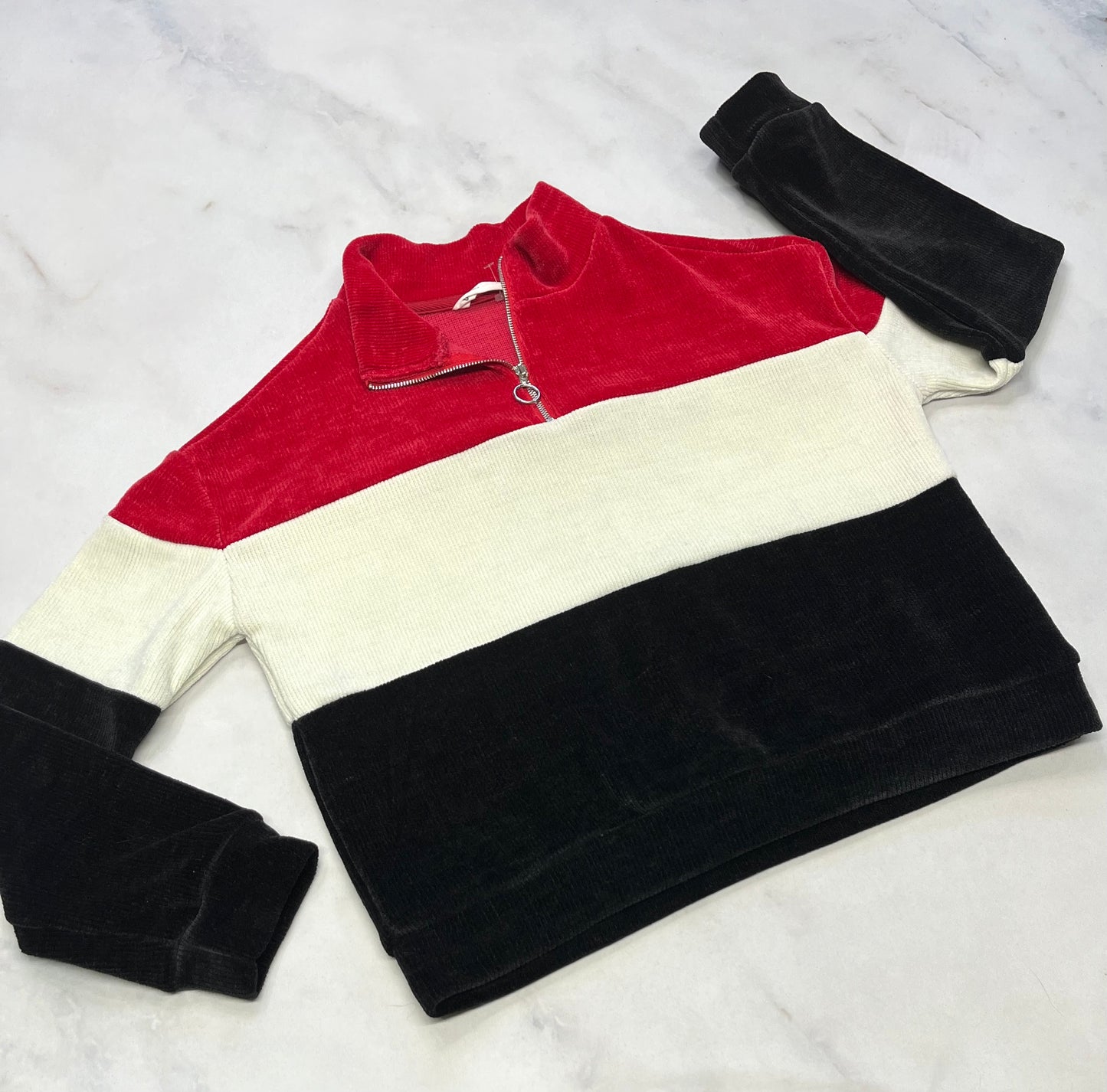 Tricot tout doux: en velour stretch 14 ans comme neuf !